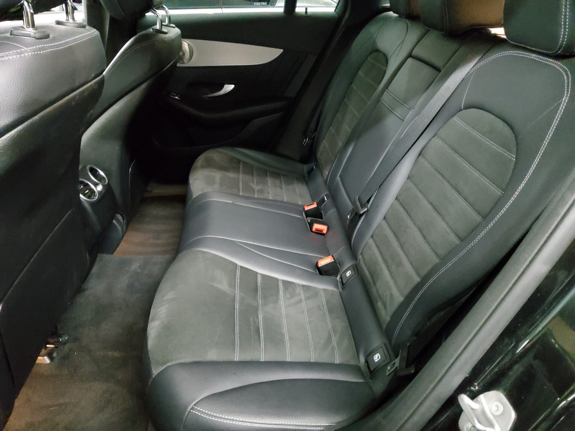 Mercedes-Benz GLC 300 de 4M AMG-Line Night Widescr. Burmester 13