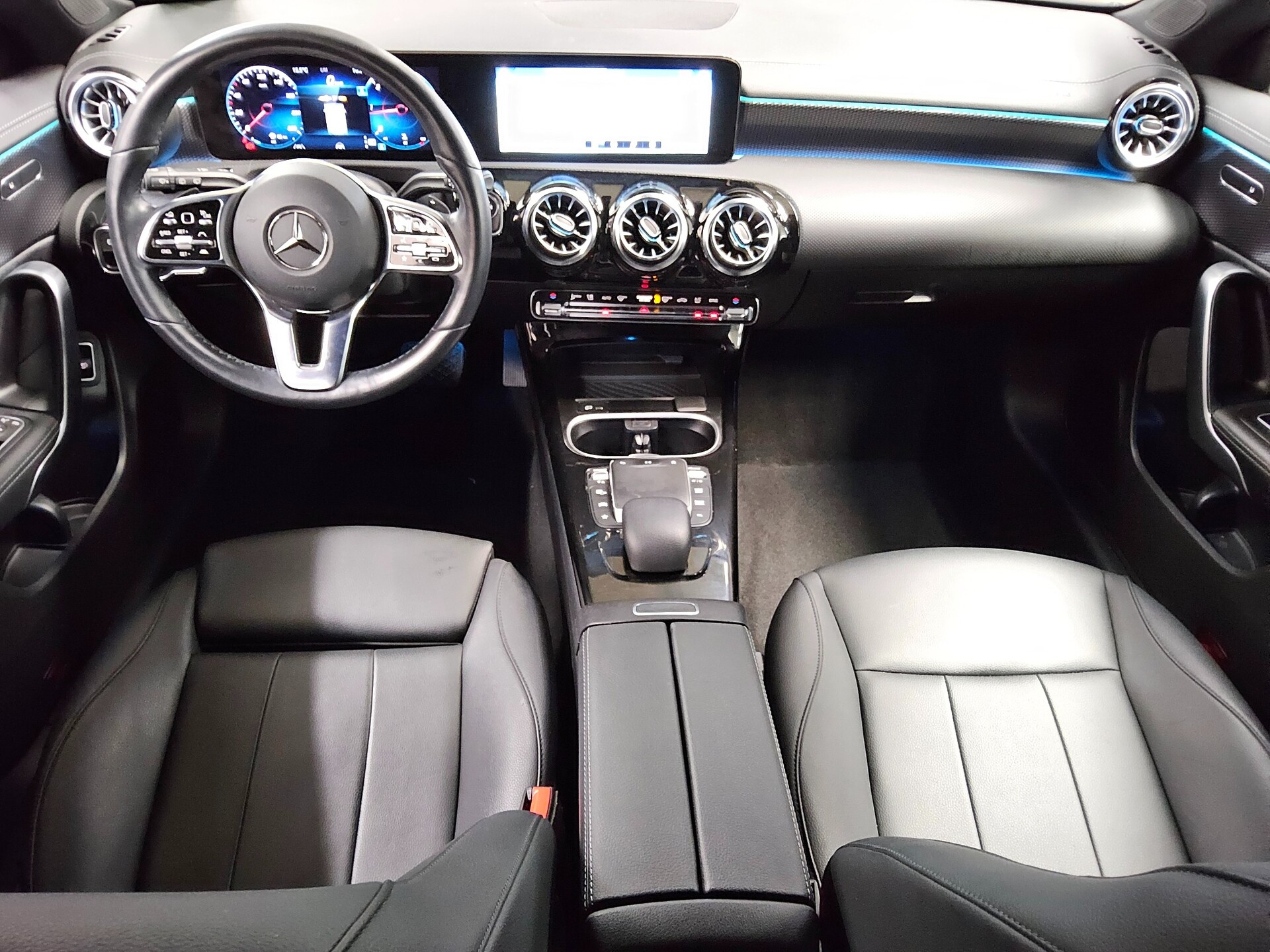 Mercedes-Benz CLA 220 SB d Progressive Night Navi LED Sound 5