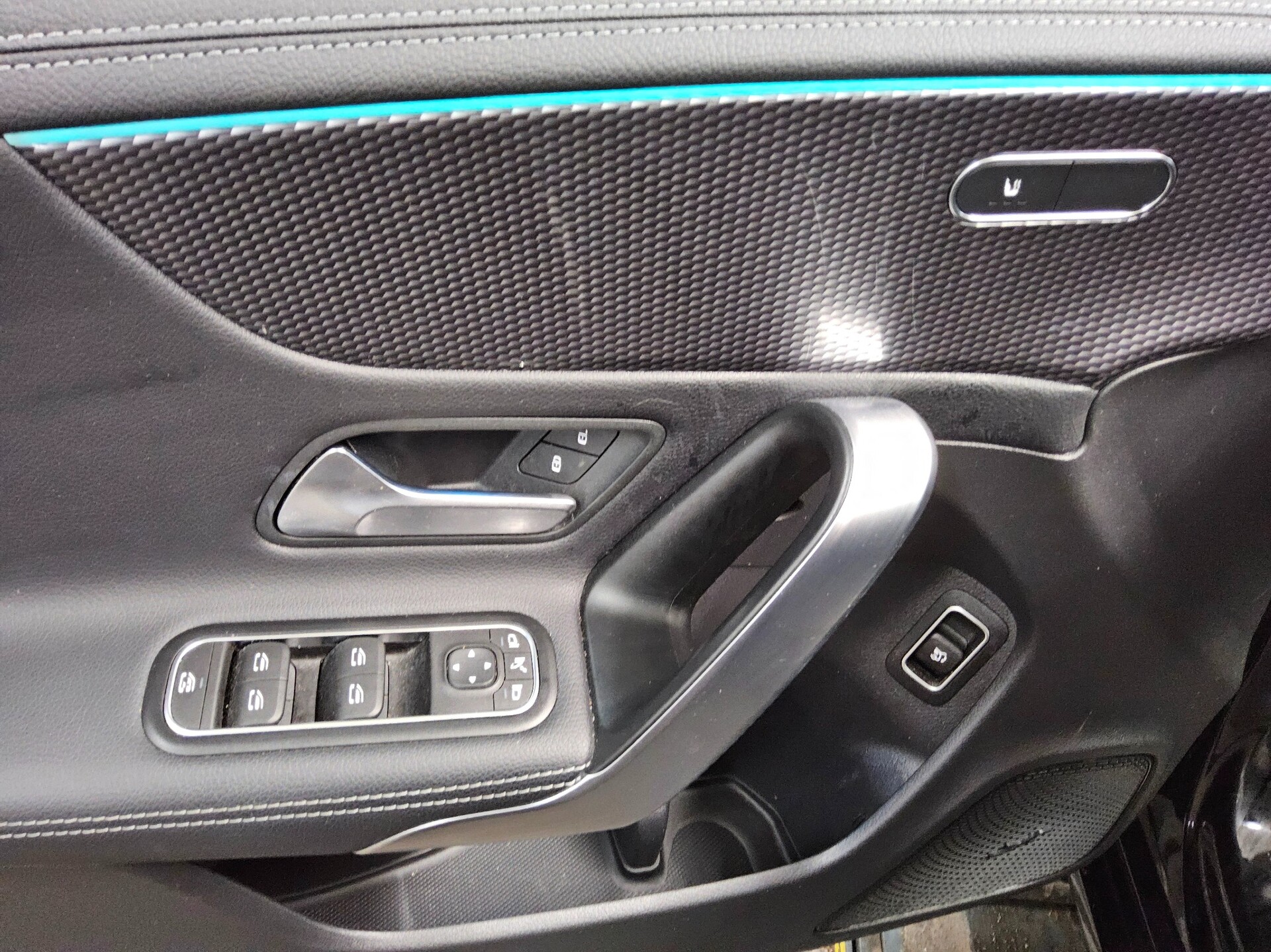 Mercedes-Benz CLA 220 SB d Progressive Night Navi LED Sound 10