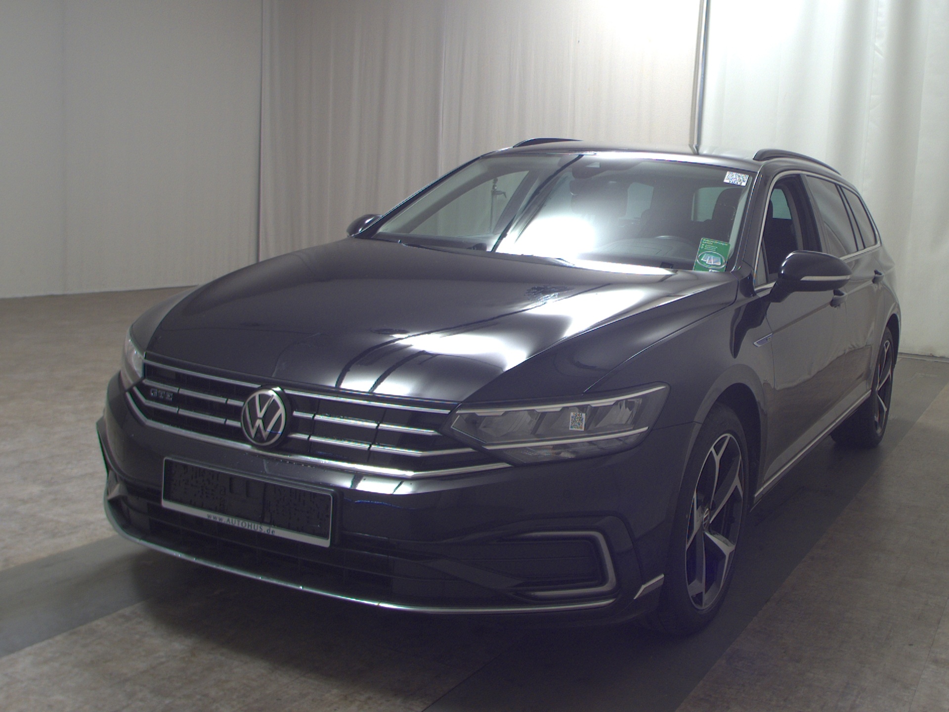 Volkswagen Passat Var. GTE 1.4 TSI Navi LED DC HuD StHzg 2