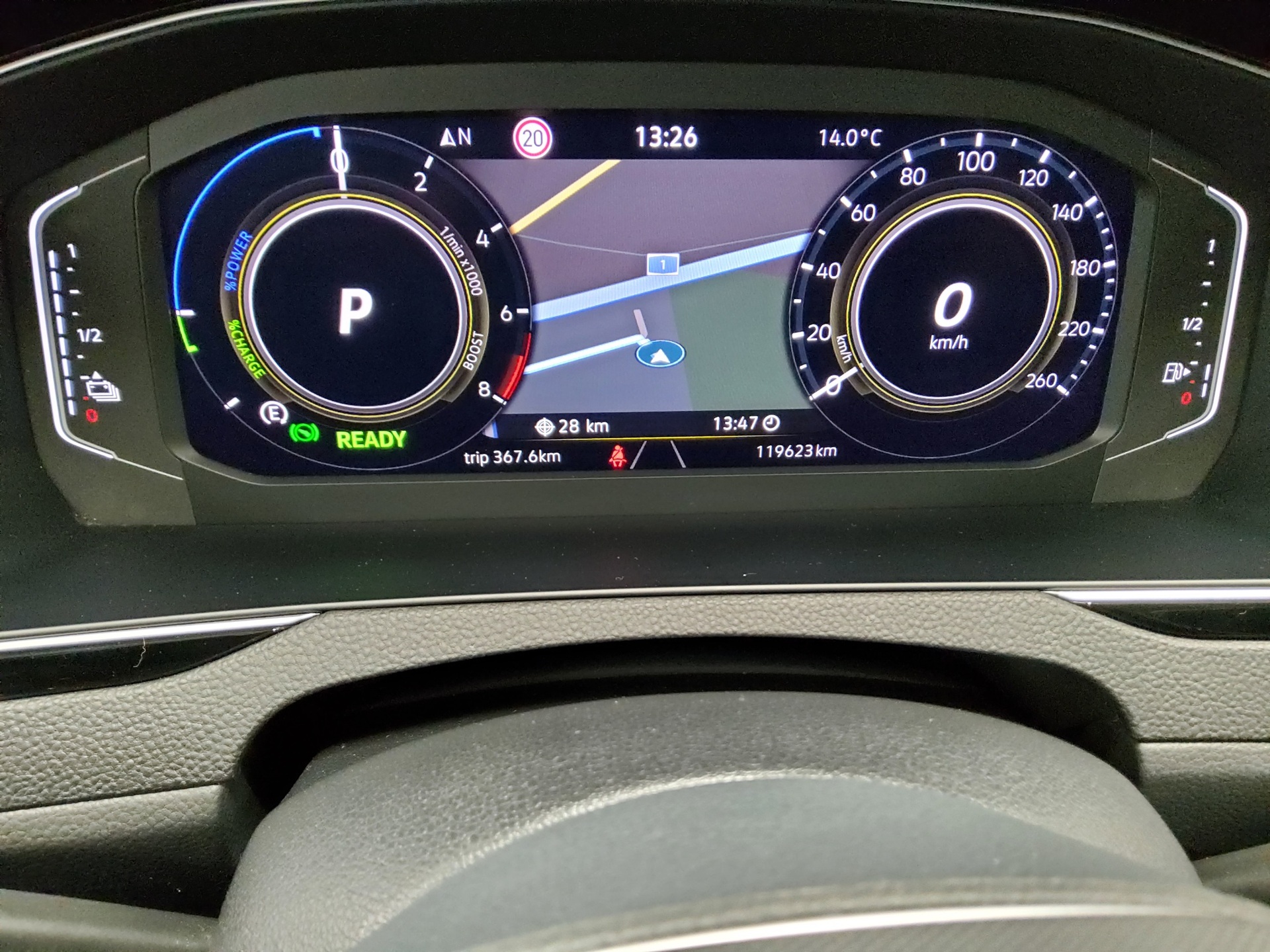 Volkswagen Passat Var. GTE 1.4 TSI Navi LED DC HuD StHzg 8