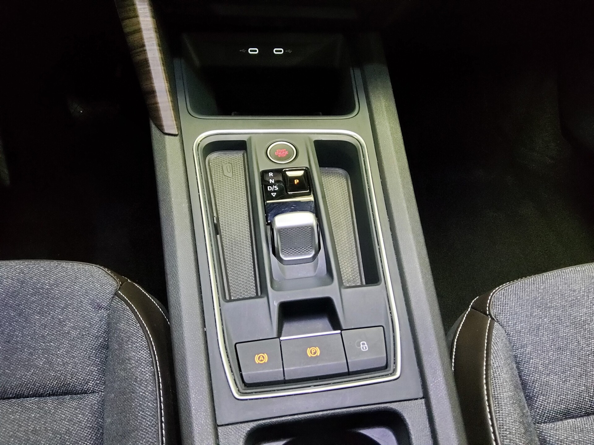 Seat Leon Sportstourer 1.4 e-HYBRID Xcellence Navi DC 6