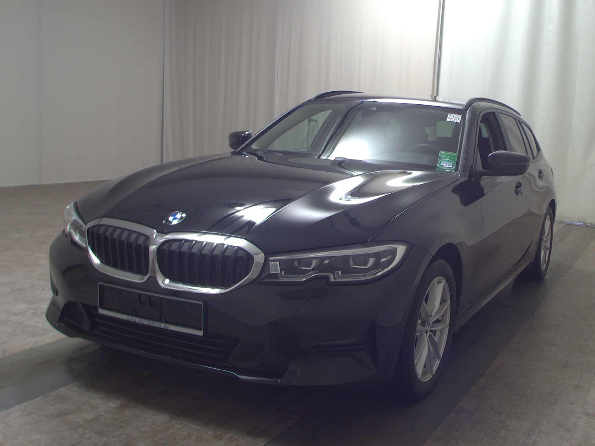 BMW 330iA Touring xDr Advantage Navi LED+ LC-Pro 2