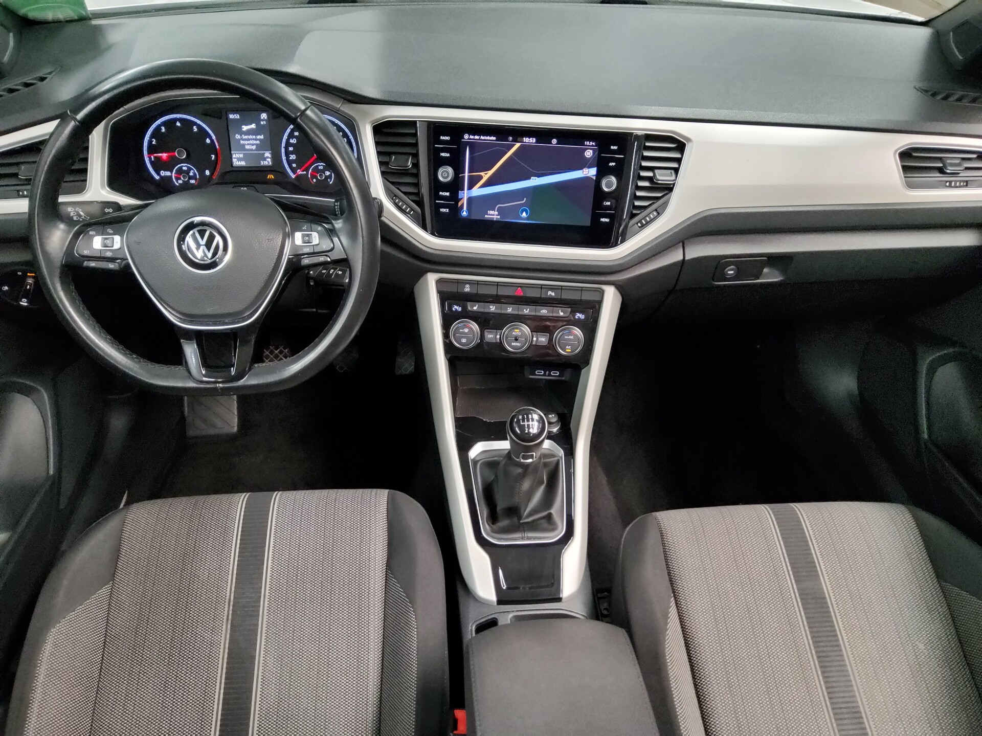 Volkswagen T-Roc 1.0 TSI Cabriolet Style Navi PDC SHZ ACC 6