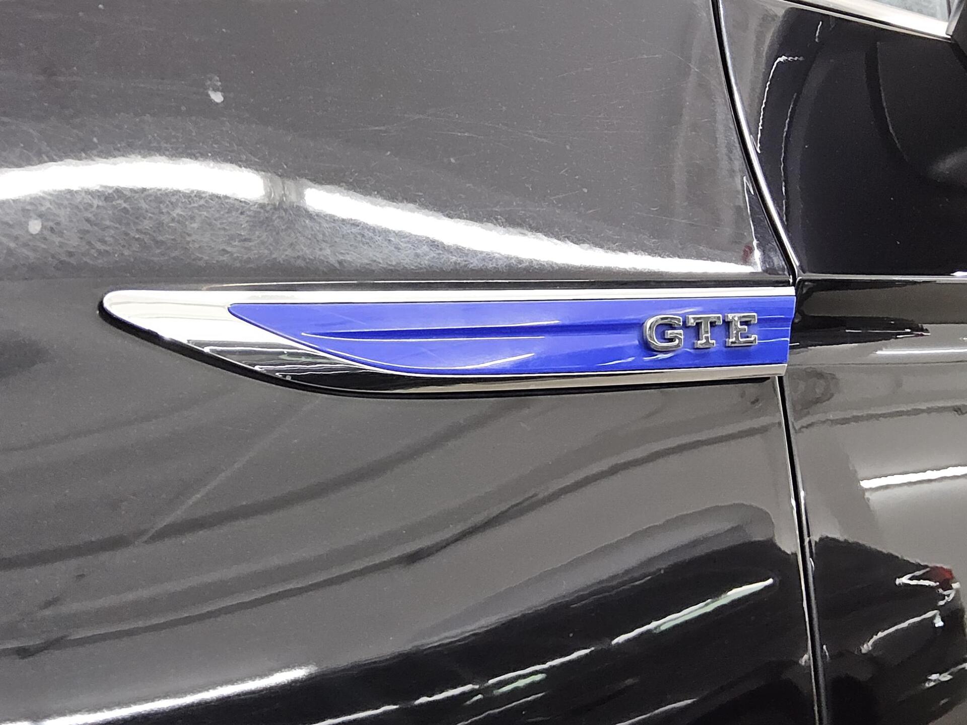 Volkswagen Passat Var. GTE 1.4 TSI Navi LED Shz el.Heck 11