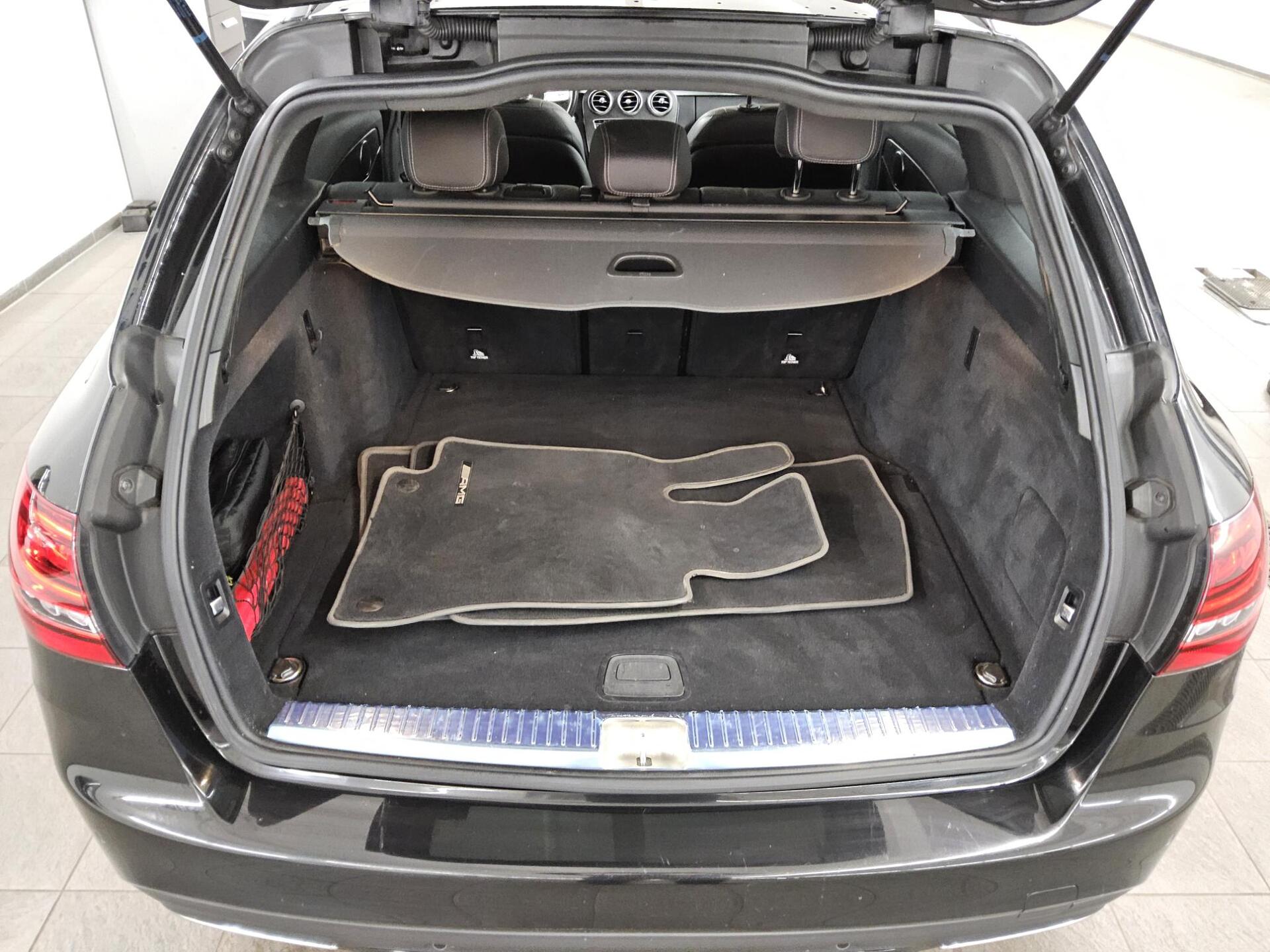 Mercedes-Benz C 220 T d AMG-Line Night Navi LED Leder HuD Pano 12