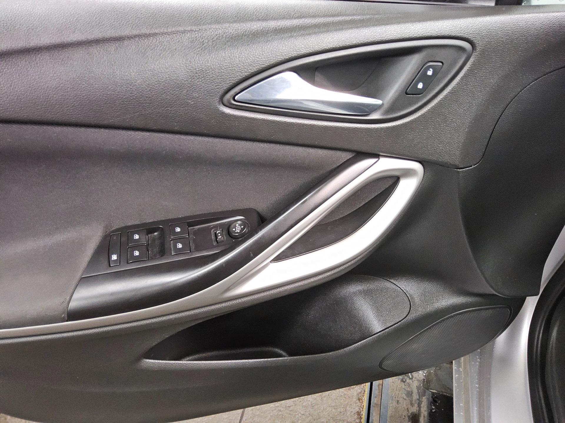 Opel Astra ST 1.5 D Edition Navi LED Shz AHK PDC 9