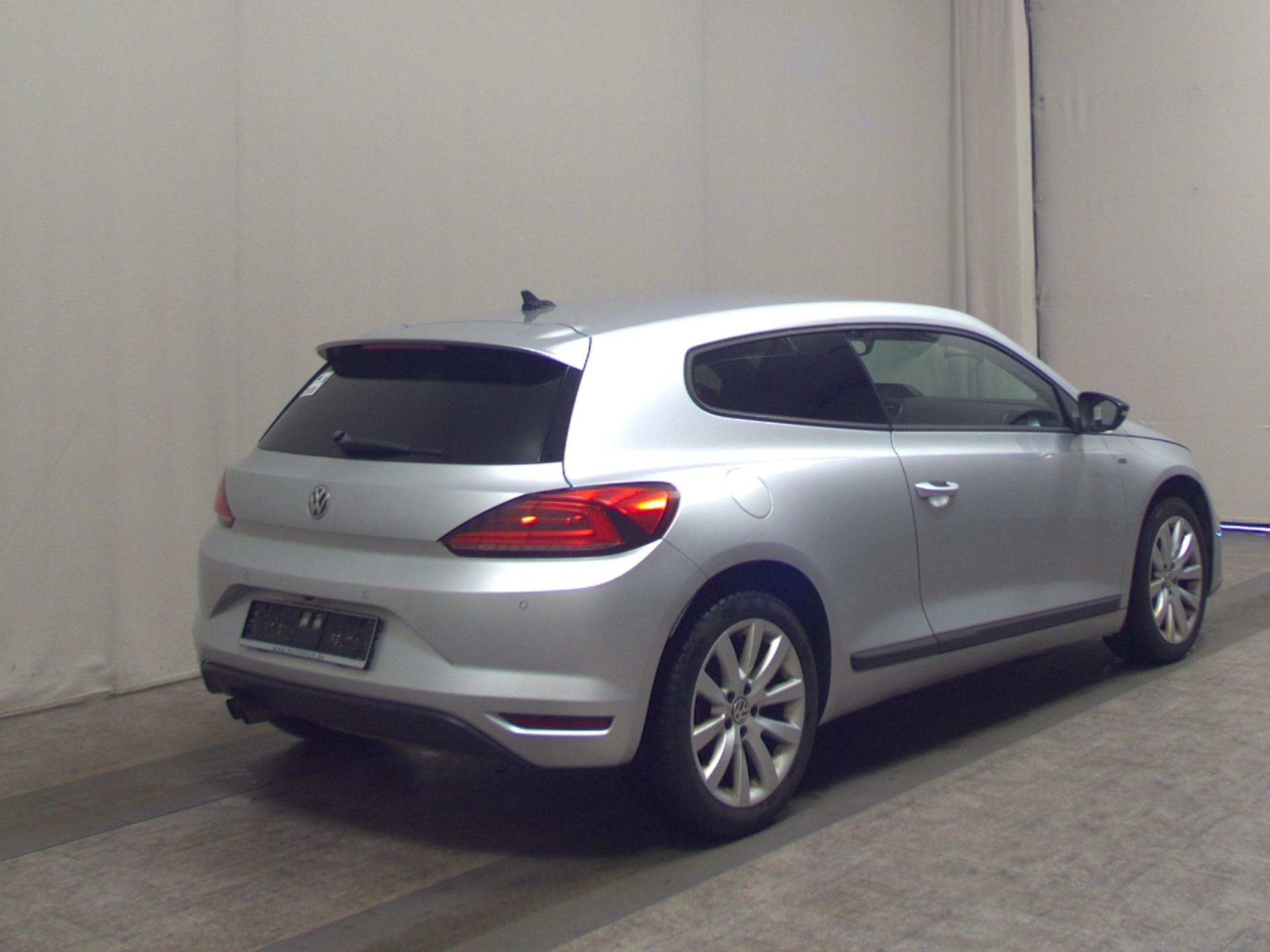 Volkswagen Scirocco 1.4 TSI Club Navi Bi-Xenon RfK HU 08/27 4