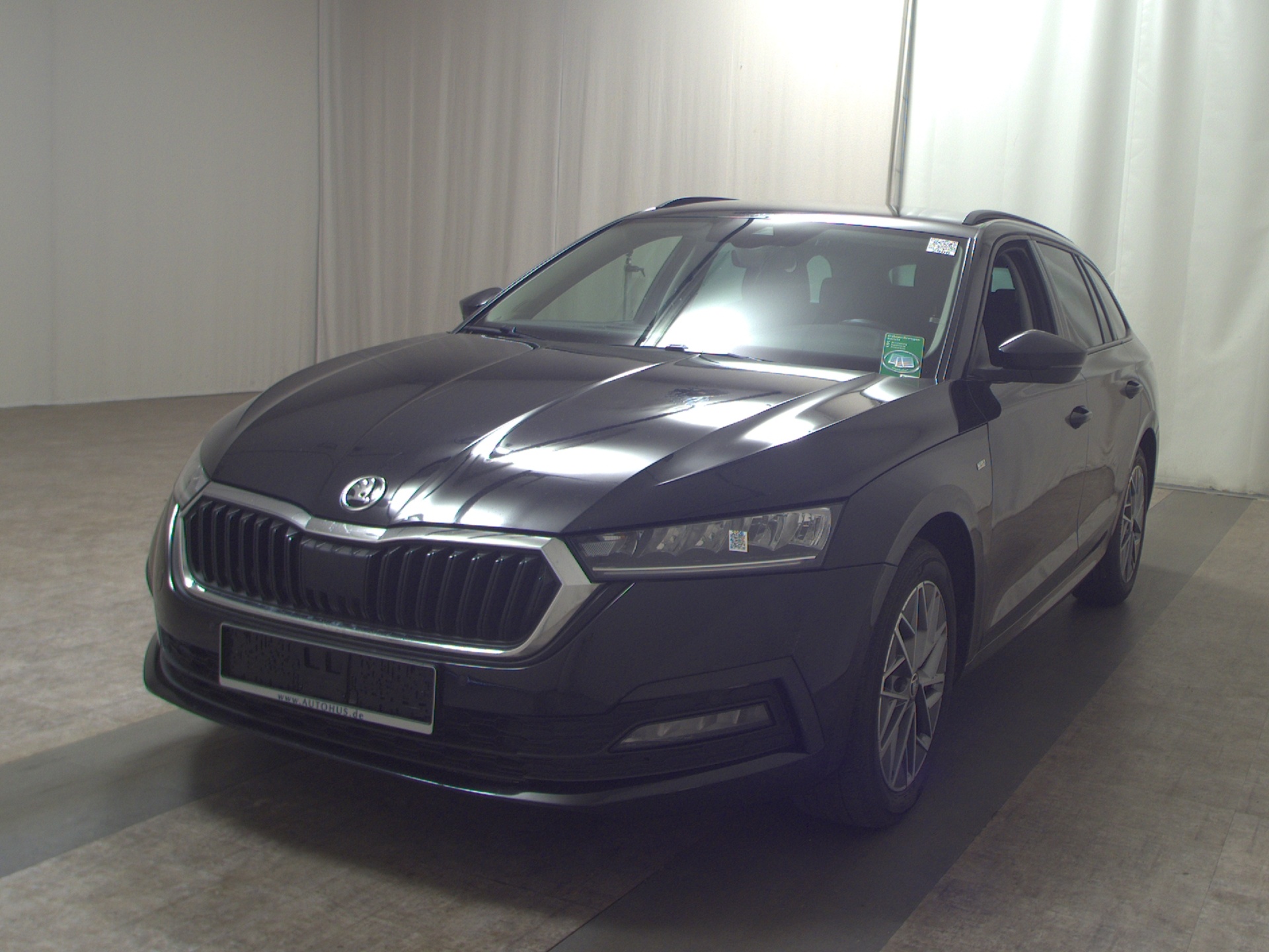 Skoda Octavia Kombi 2.0 TDI Ambition Navi LED vc ACC 2