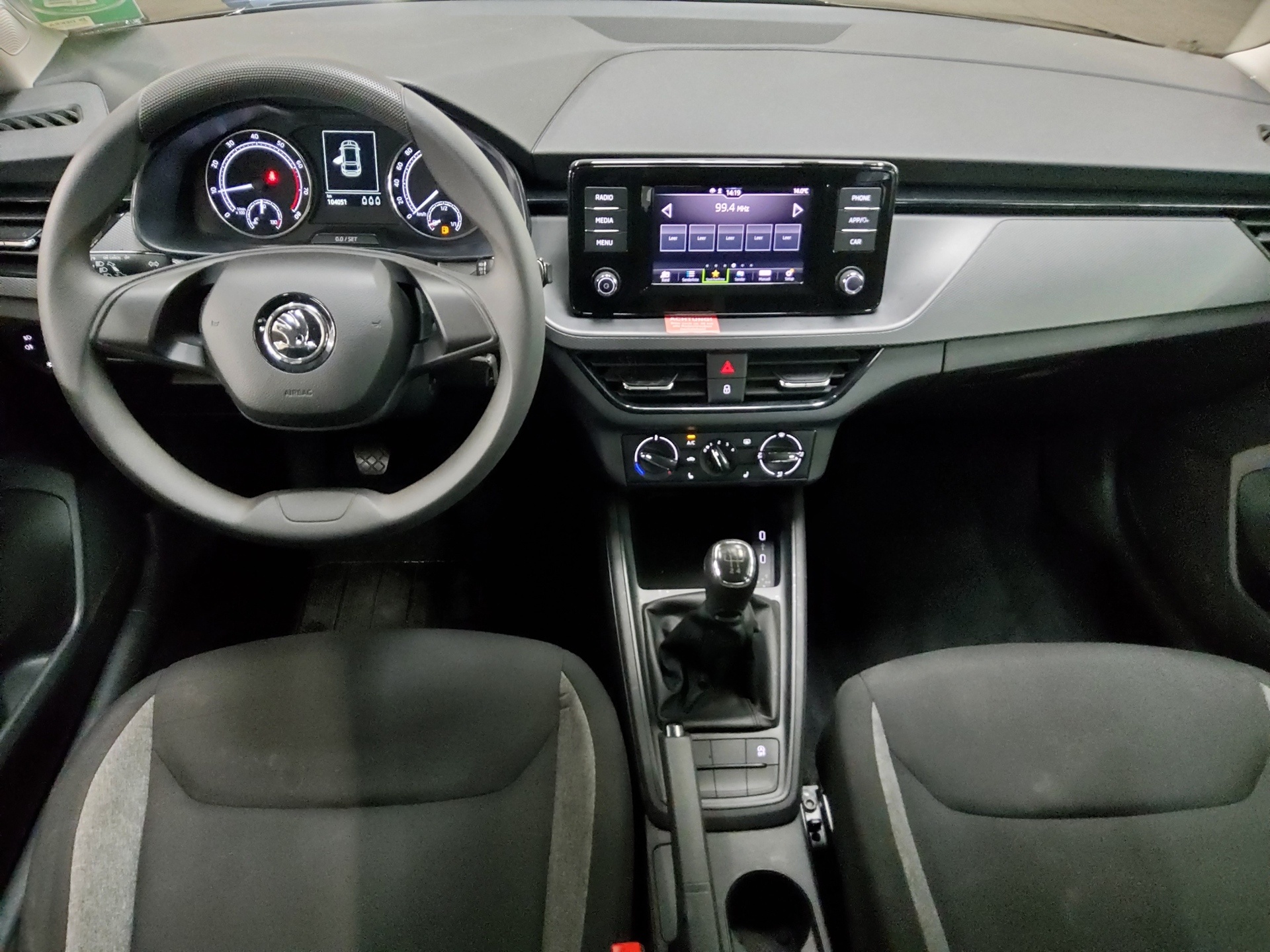 Skoda Scala 1.0 TSI LED Shz PDC Klima 5