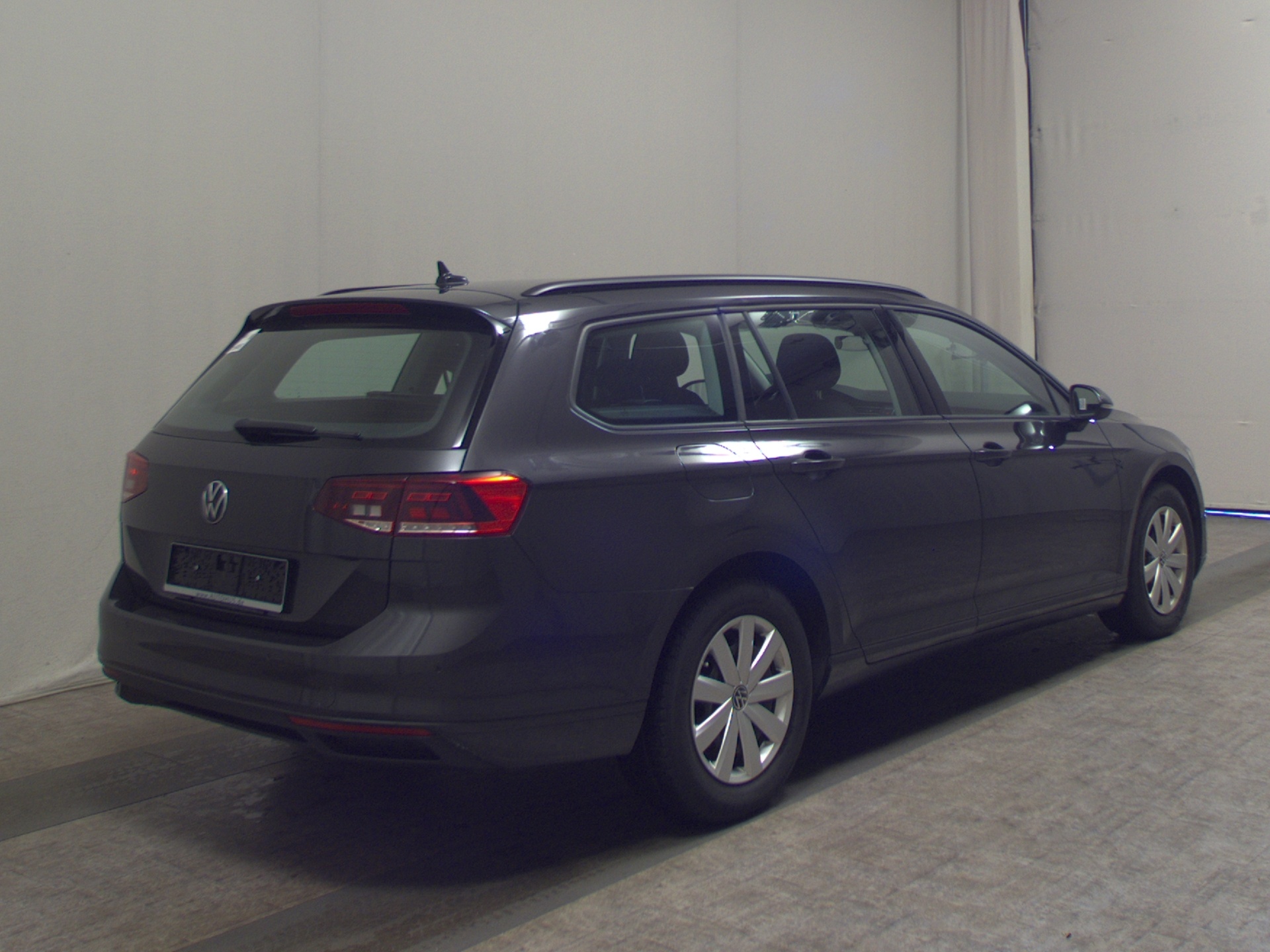 Volkswagen Passat Var. 2.0 TDI Navi LED Shz RFK 4