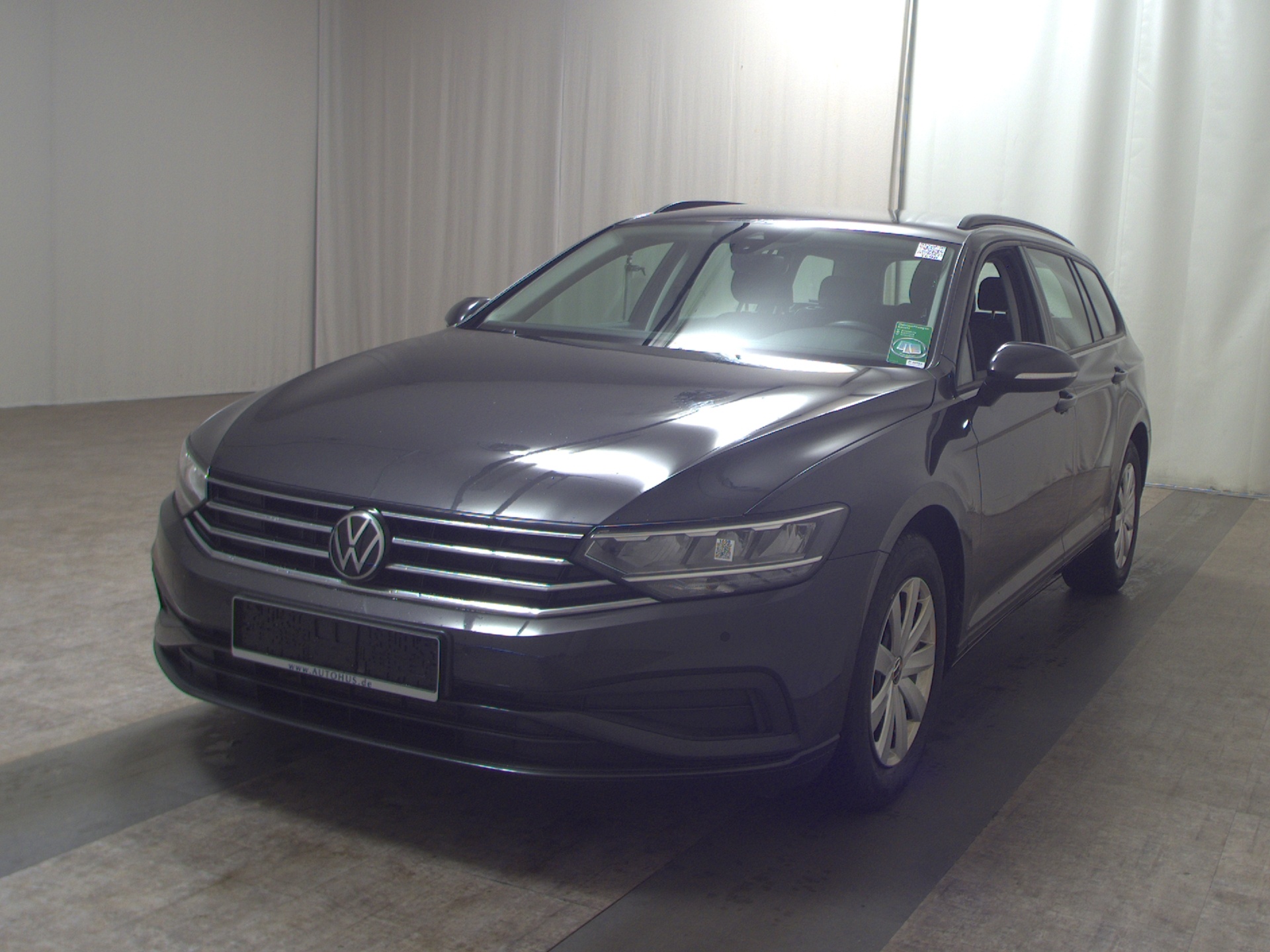 Volkswagen Passat Var. 2.0 TDI Navi LED Shz RFK 2