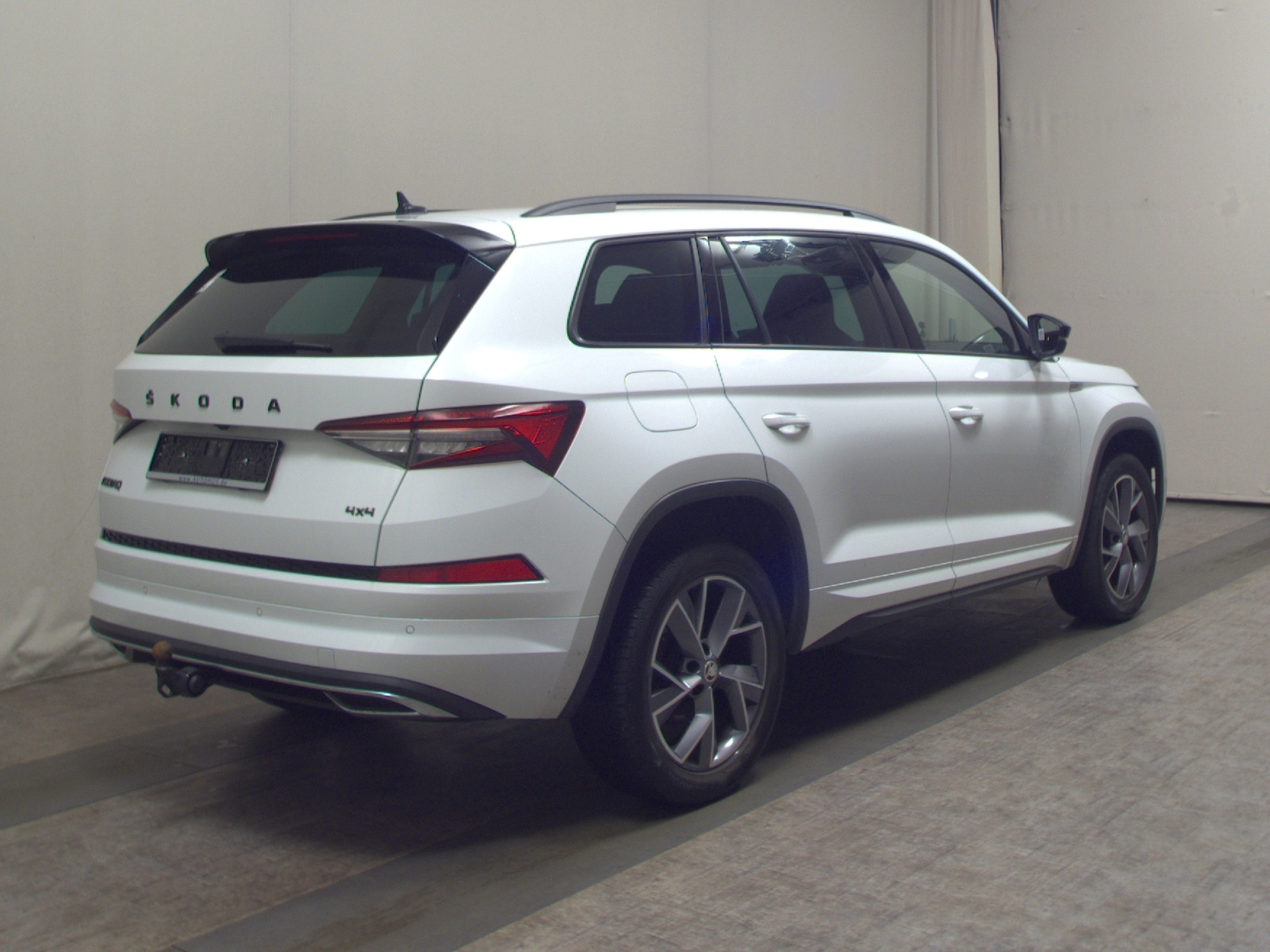 Skoda Kodiaq 2.0 TDI SportLine T-Leder Navi LED Virtual 4