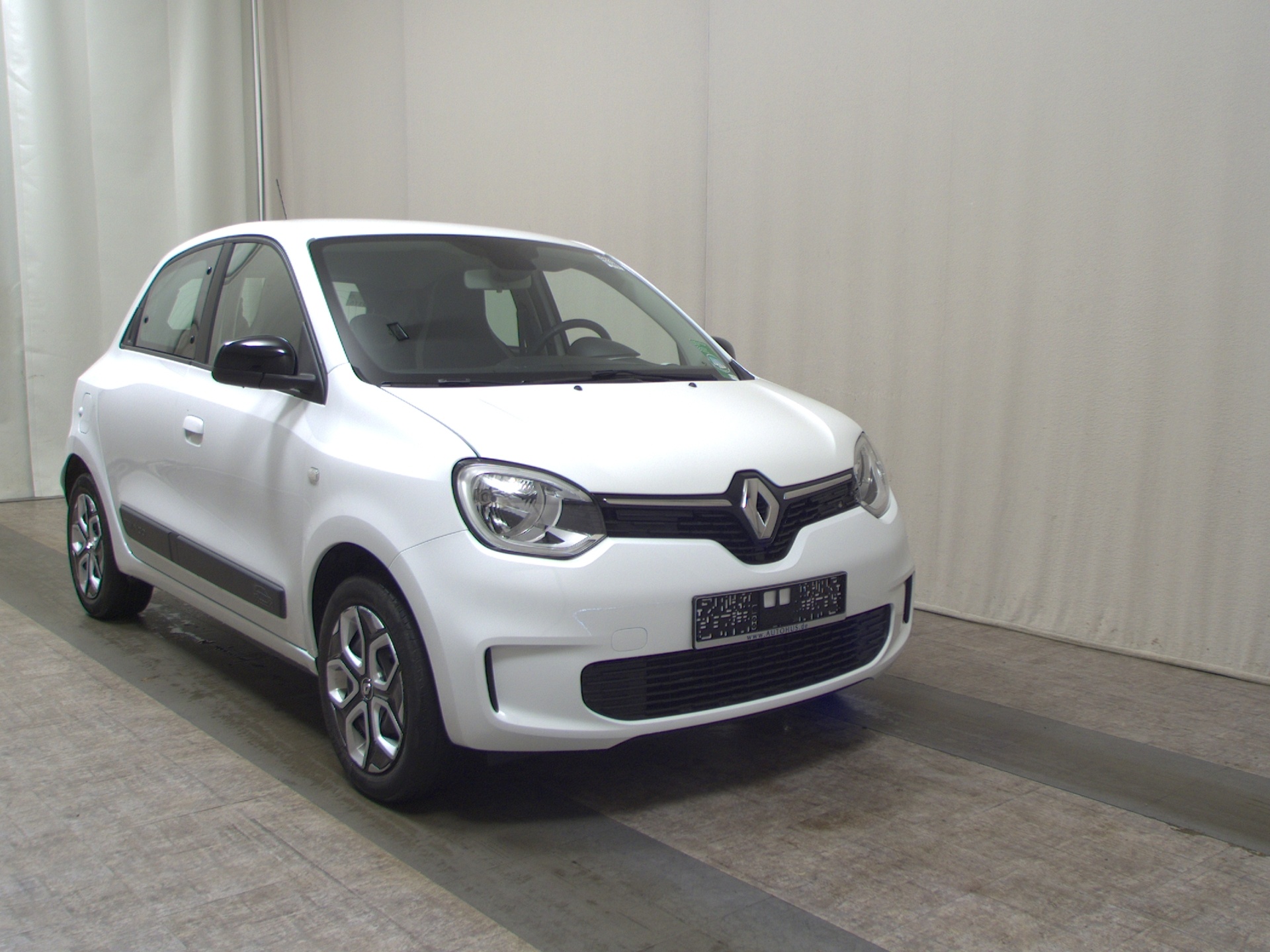 Renault Twingo Electric Equilibre DAB+ 3