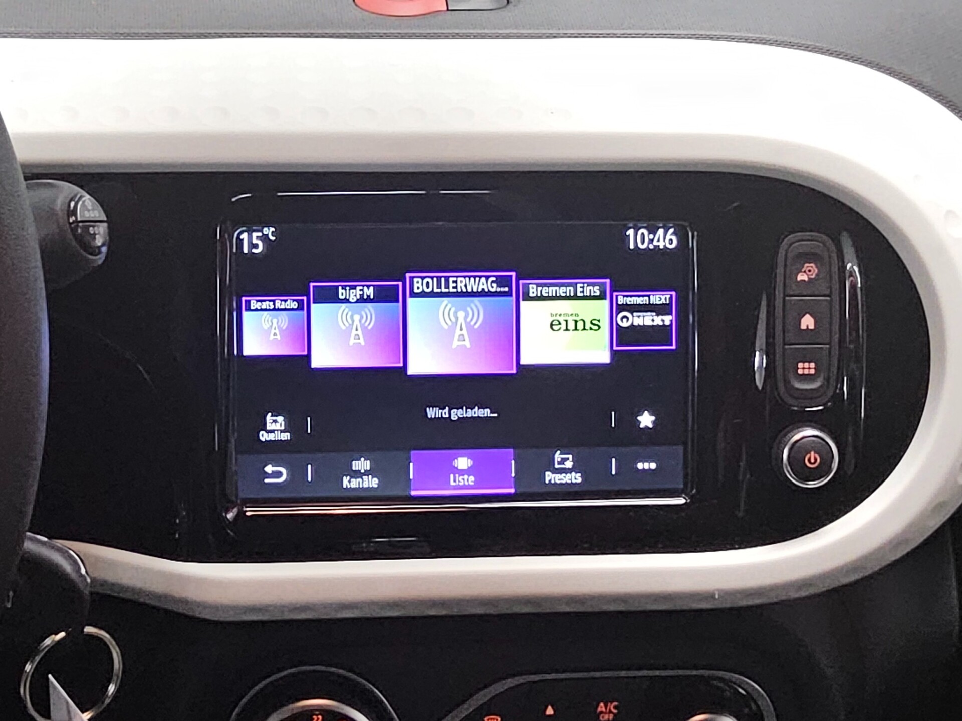 Renault Twingo Electric Equilibre DAB+ 7