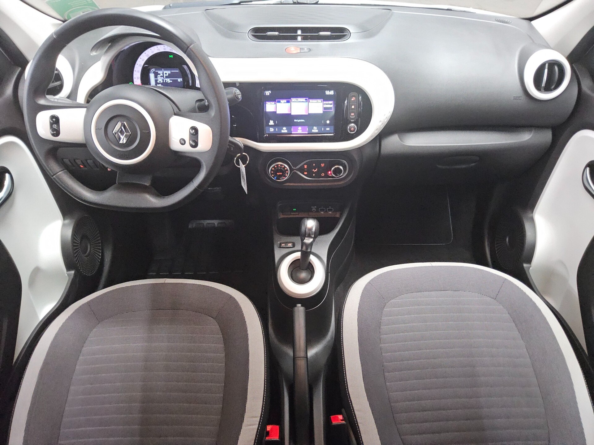 Renault Twingo Electric Equilibre DAB+ 5