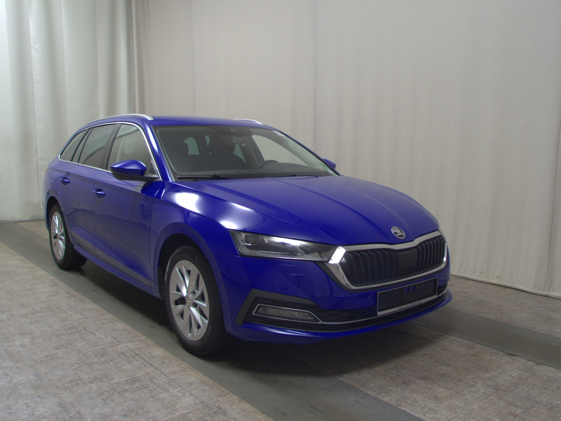 Skoda Octavia Kombi 2.0 TDI Style Navi LED vc HuD Shz 3