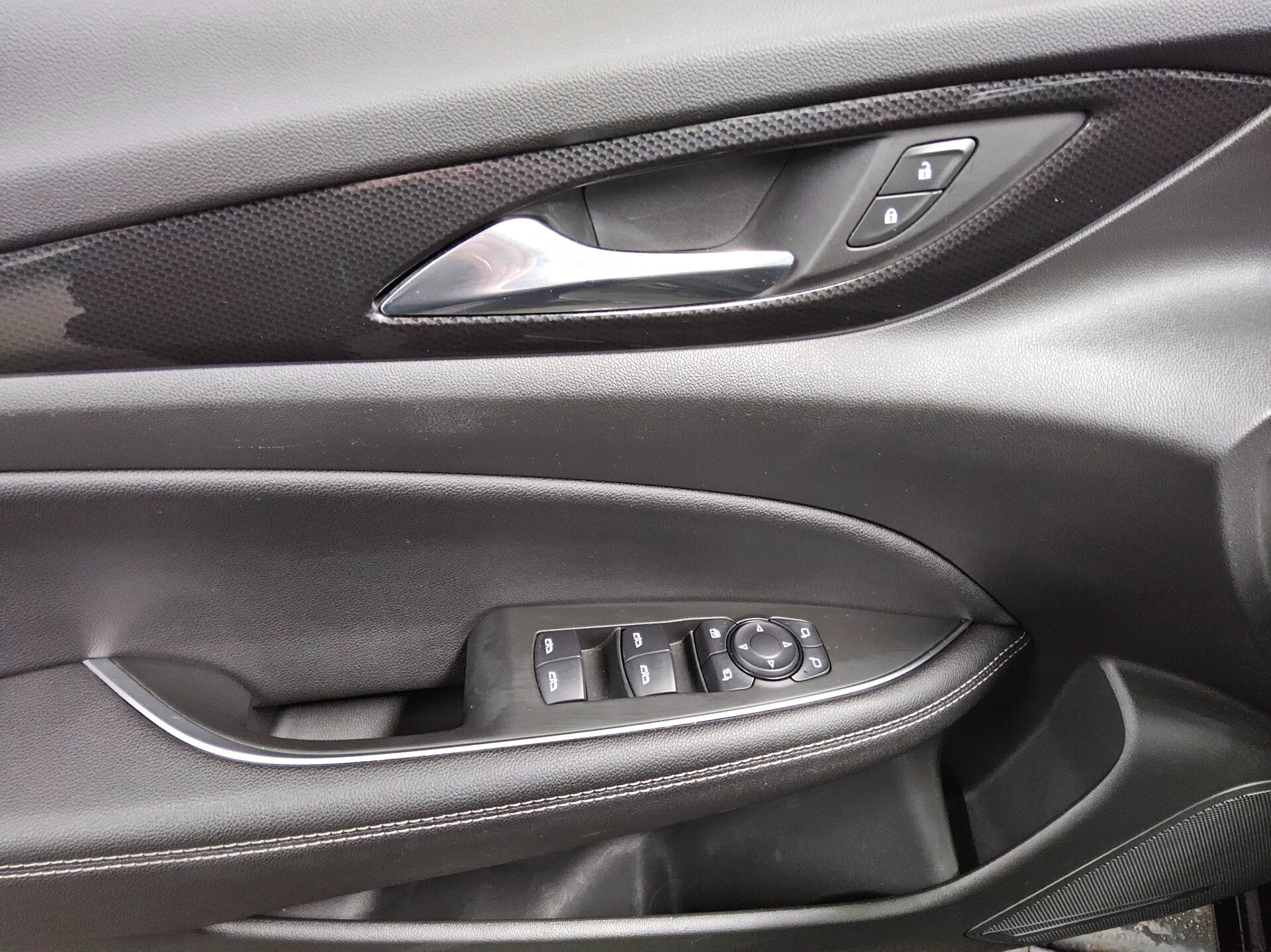 Opel Insignia ST 2.0 D Elegance T-Leder Navi LED RFK 9