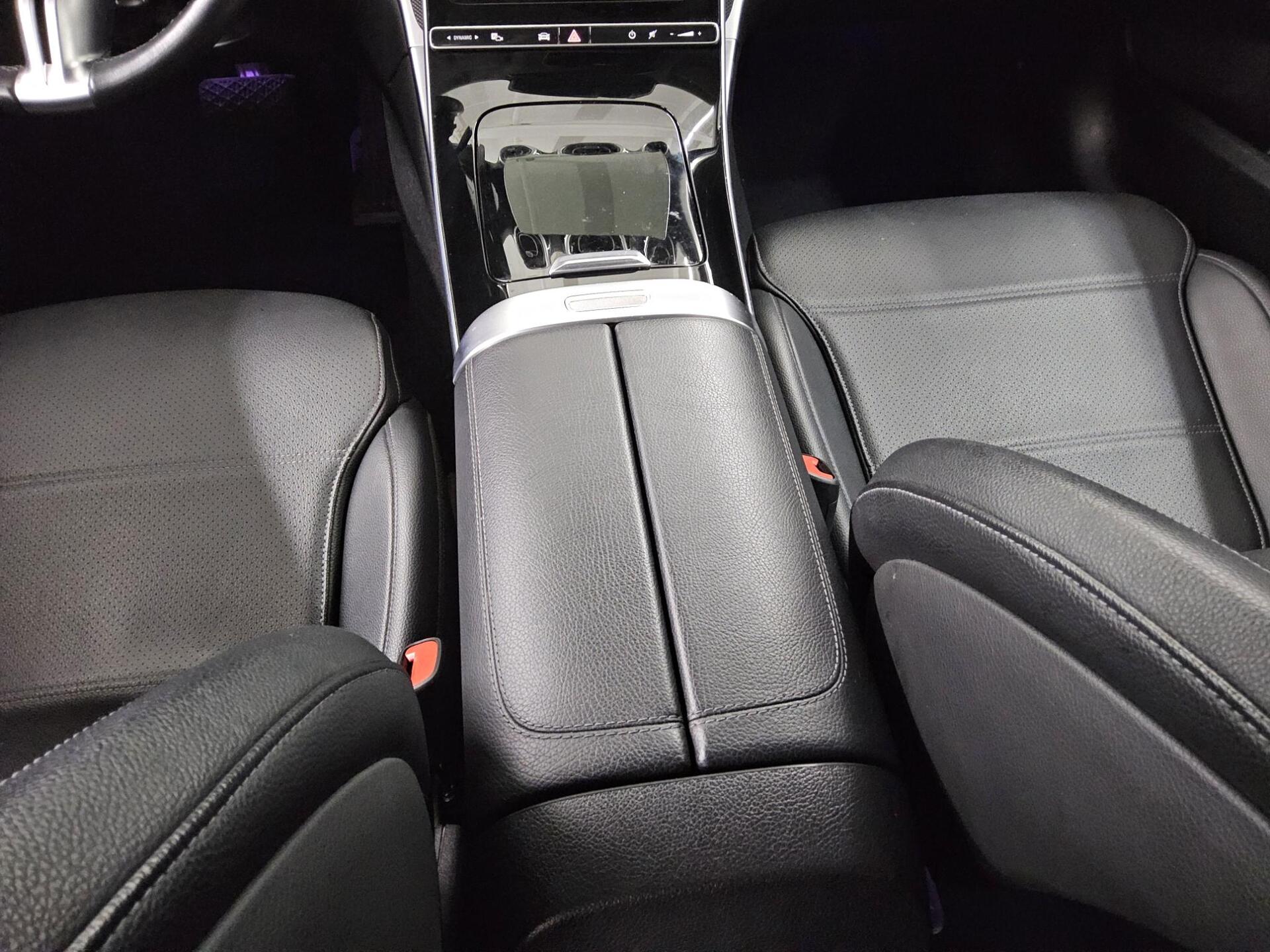 Mercedes-Benz C 220 T d Avantgarde Leder Navi LED Distr+ RfK 6