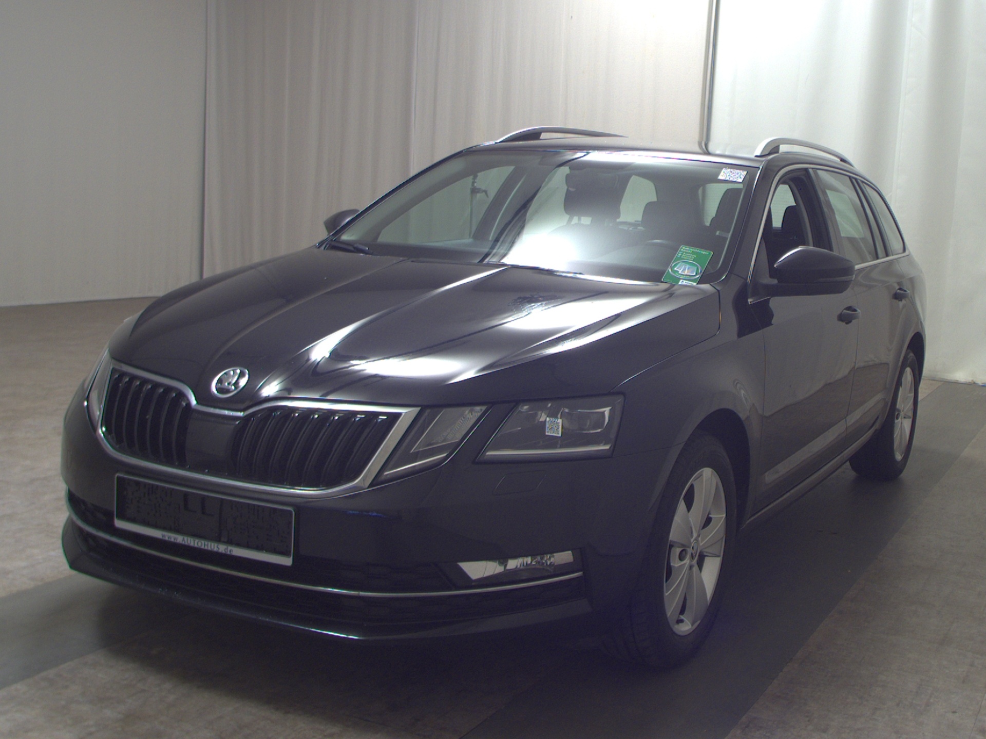 Skoda Octavia Kombi 2.0 TDI Style Navi LED 2