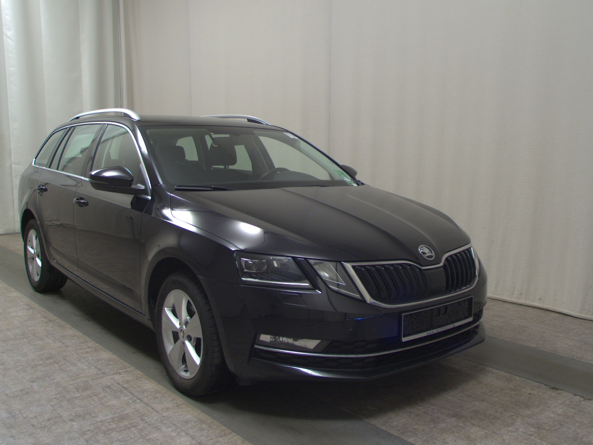Skoda Octavia Kombi 2.0 TDI Style Navi LED 3