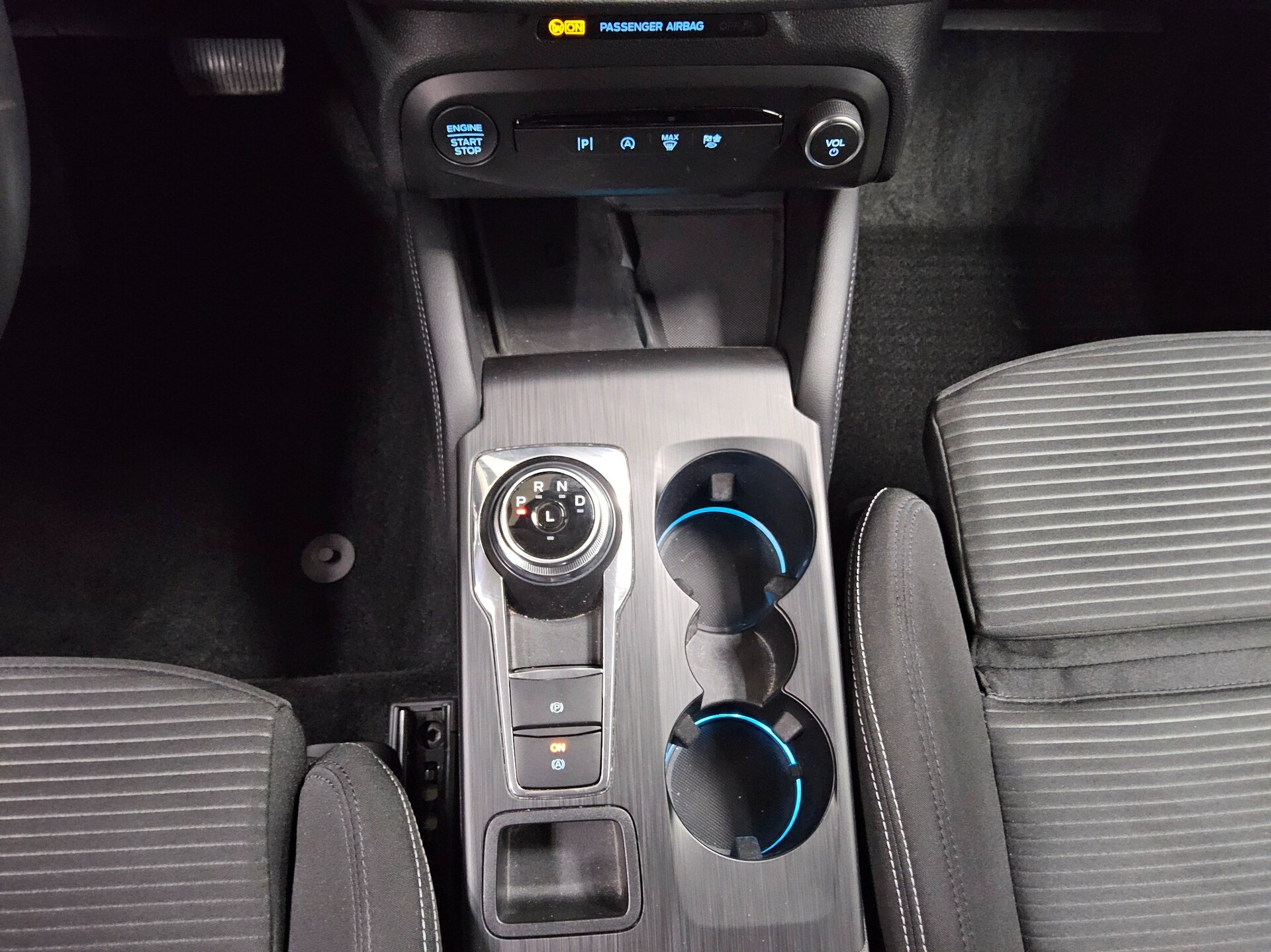 Ford Focus Turnier 1.5 EB Titanium X Navi LED RFK 6