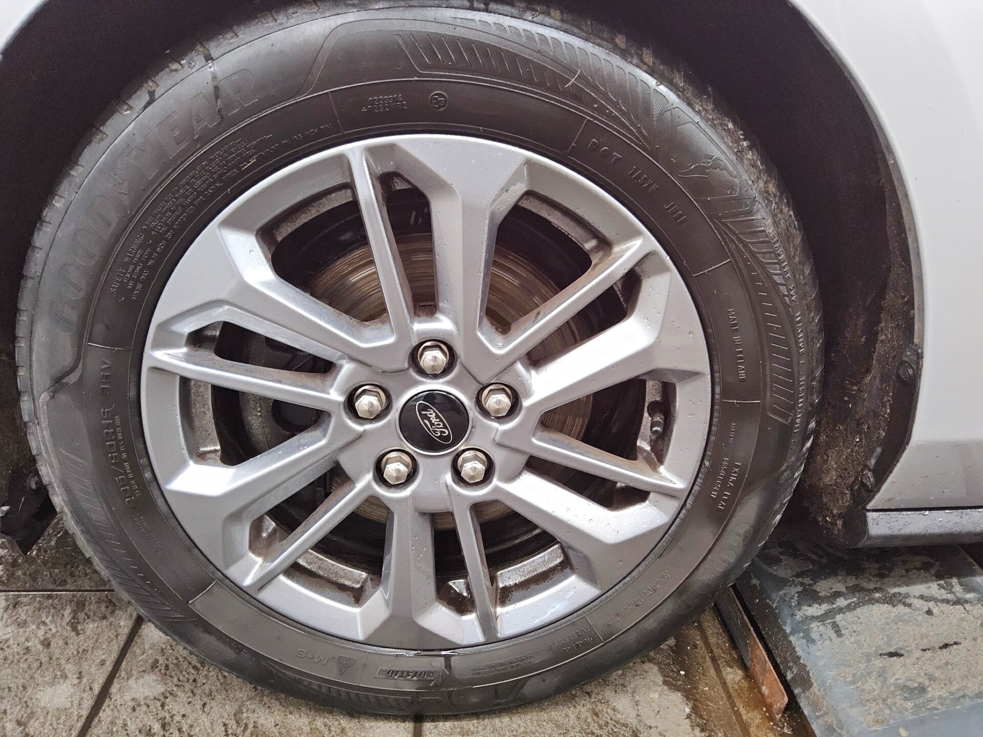 Ford Focus Turnier 1.5 EB Titanium X Navi LED RFK 11