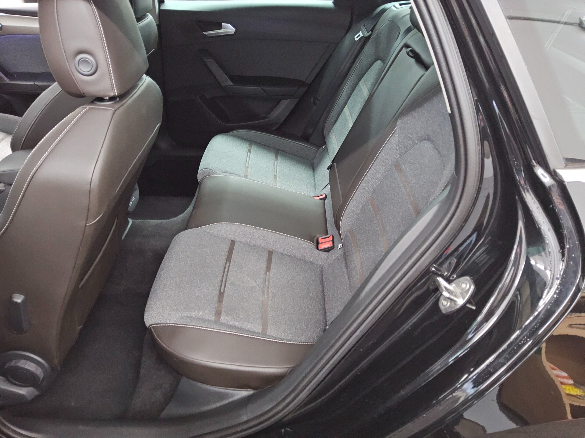 Seat Leon Sportstourer 1.4 e-HYBRID Xcellence Navi vc 13