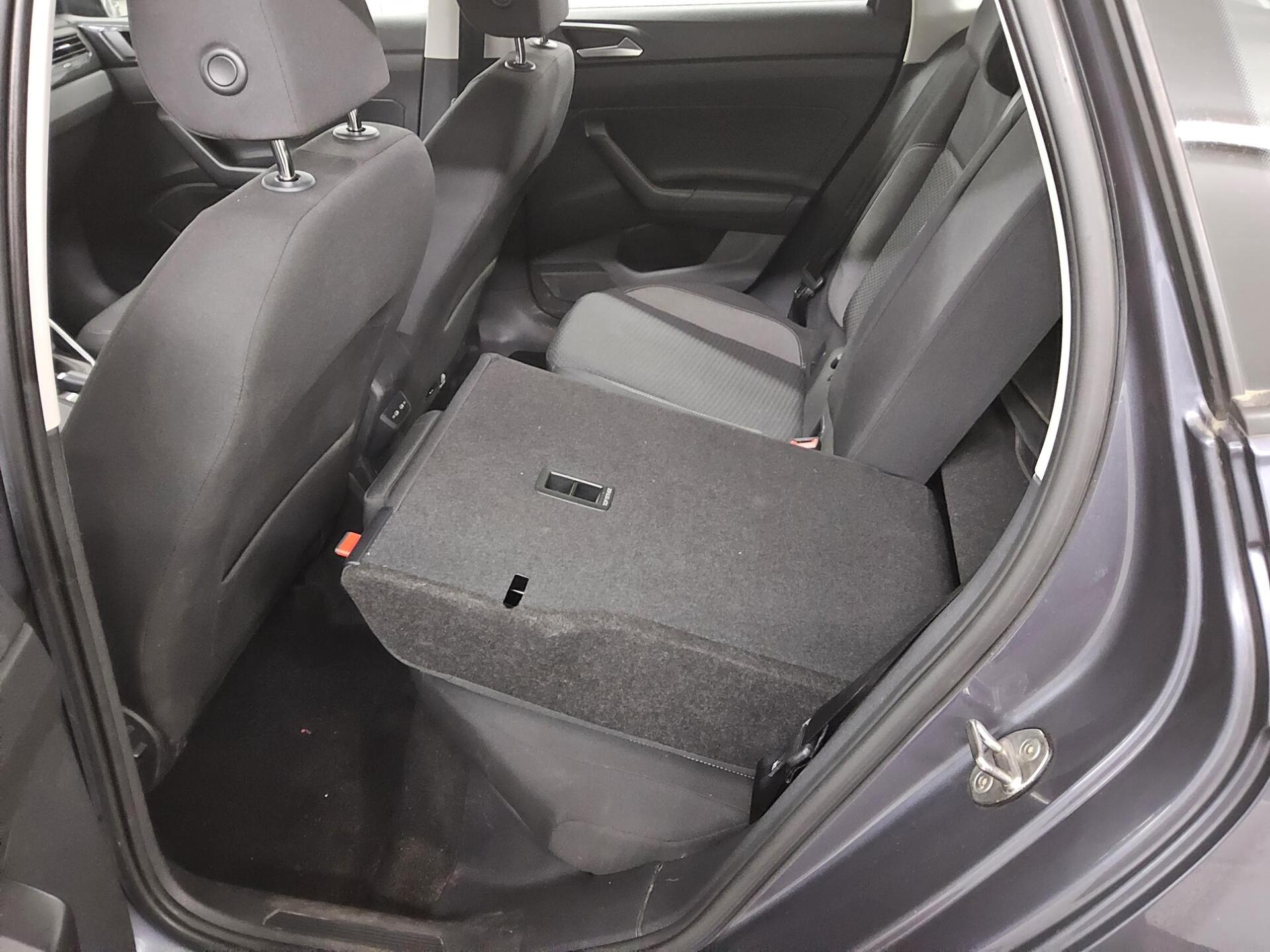 Volkswagen Polo 1.0 Life LED AID PDC 12