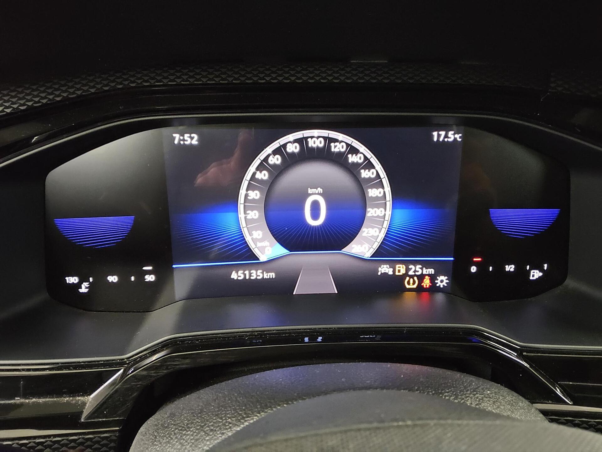 Volkswagen Polo 1.0 Life LED AID PDC 8