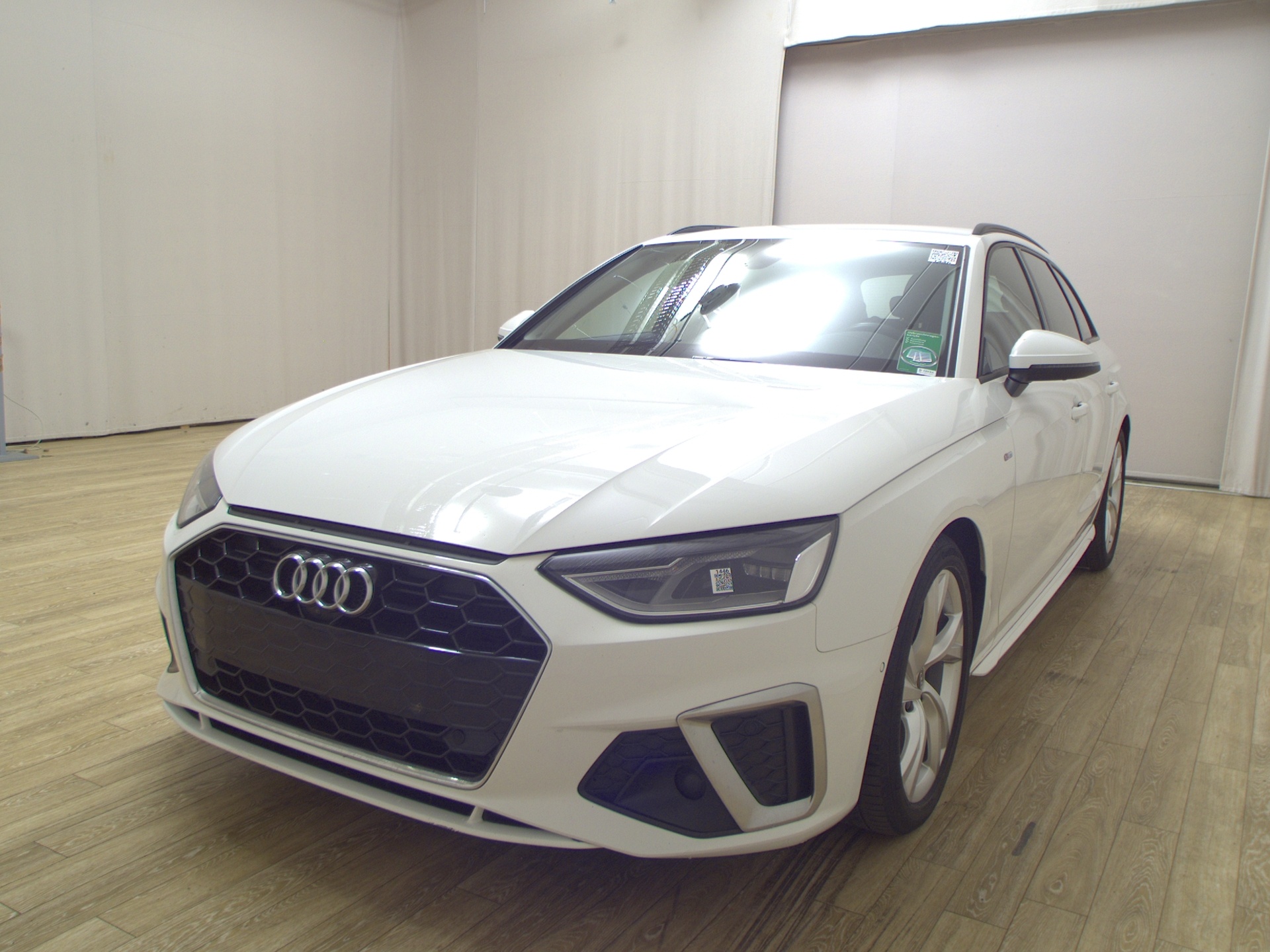 Audi A4 Avant 35 TFSI S-Line Navi LED RfK Tempomat 2