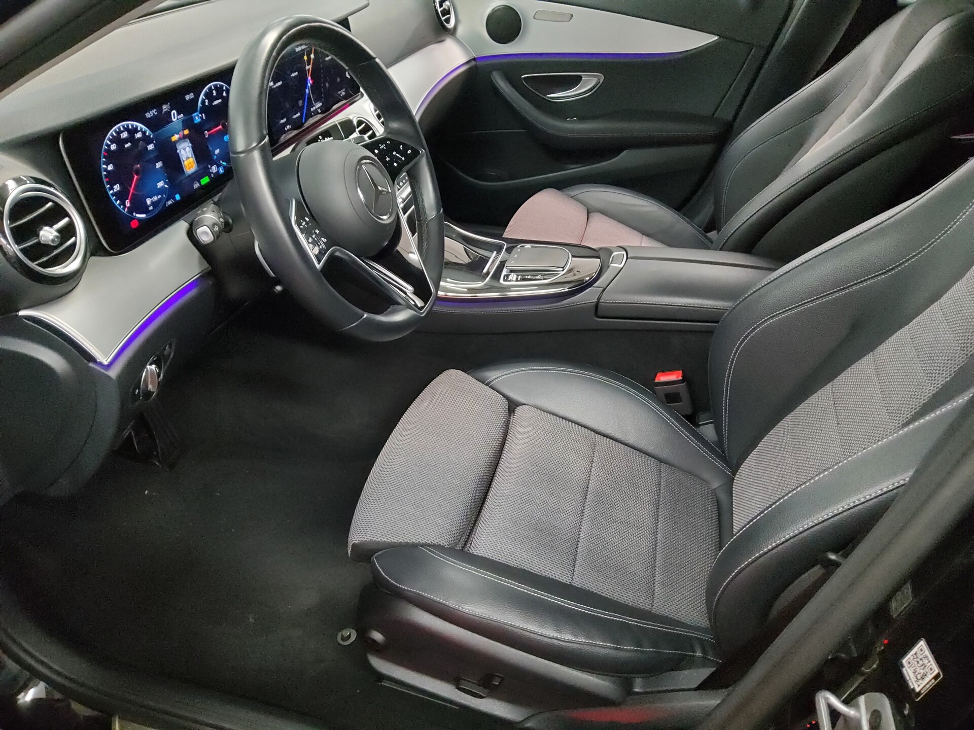 Mercedes-Benz E 300 T de Avantgarde Navi LED Widescreen RfK 9