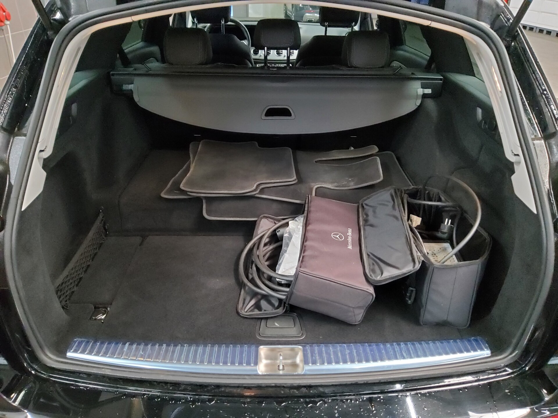 Mercedes-Benz E 300 T de Avantgarde Navi LED Widescreen RfK 12