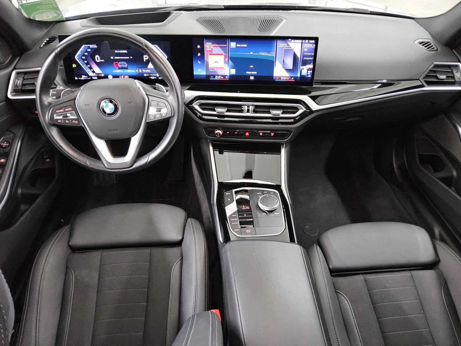 BMW 318dA Touring T-Leder Navi Pano HuD Curved LED 5