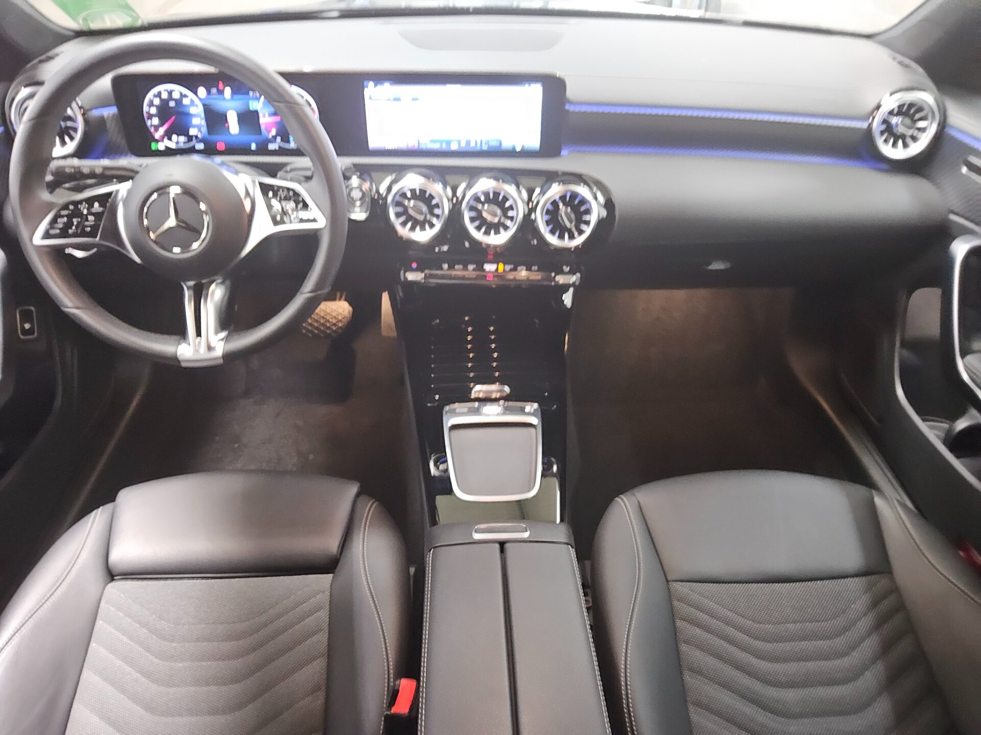 Mercedes-Benz CLA 200 SB d Progressive T-Leder Navi LED Night 5