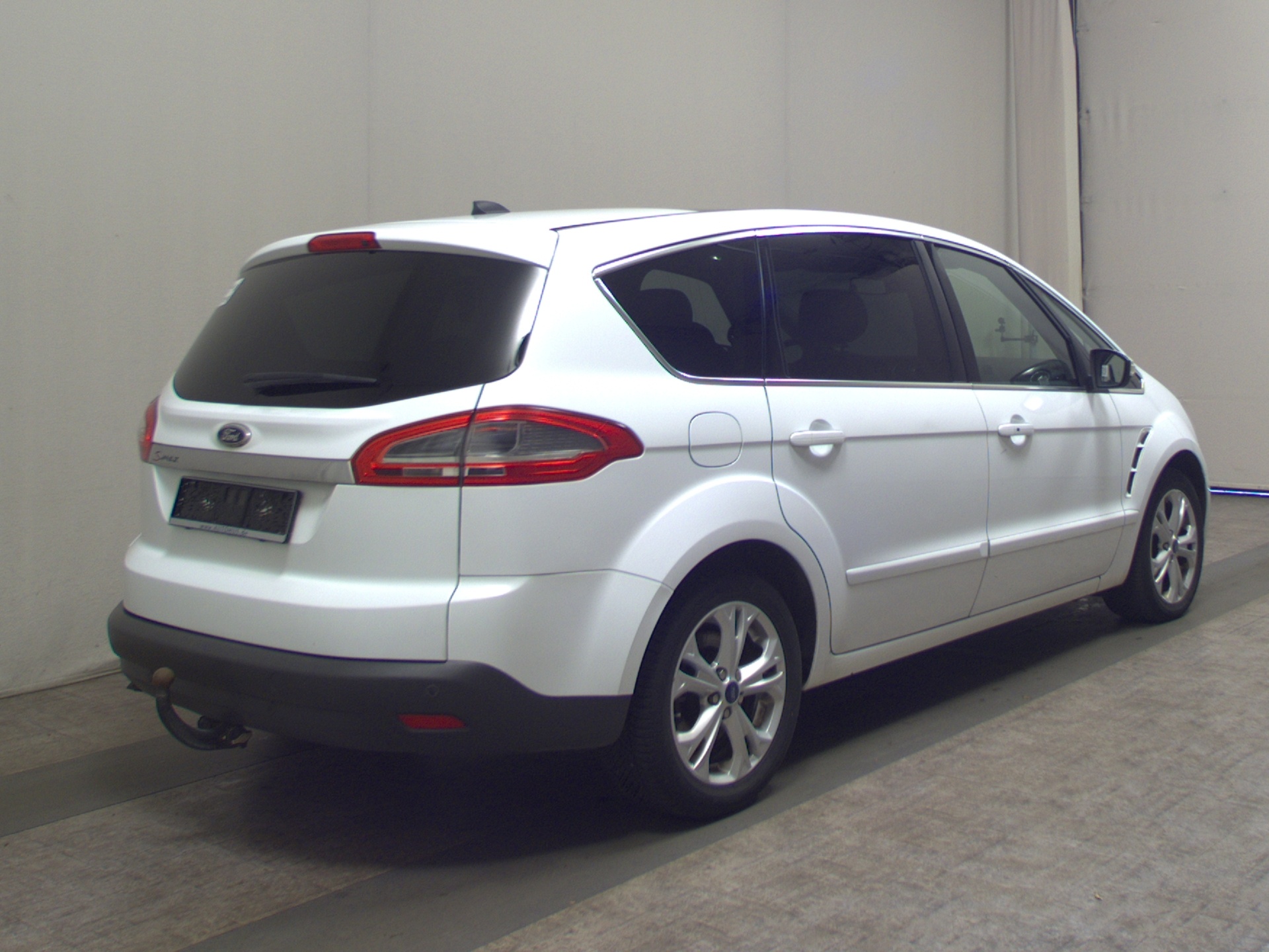 Ford S-Max 2.0 TDCi Titanium 7-Sitze AHK Pano HU12/27 4