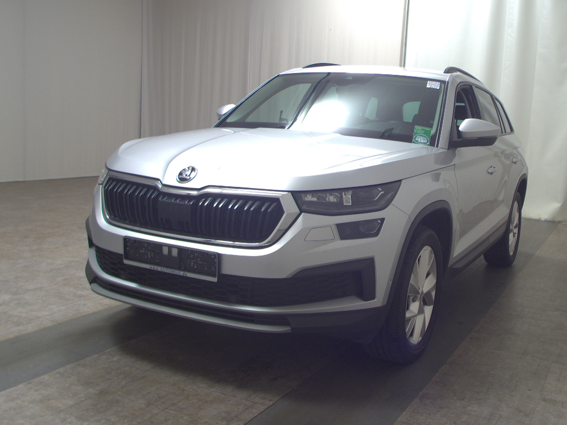 Skoda Kodiaq 2.0 TDI Tour Navi LED vc AHK ACC StHzg 2