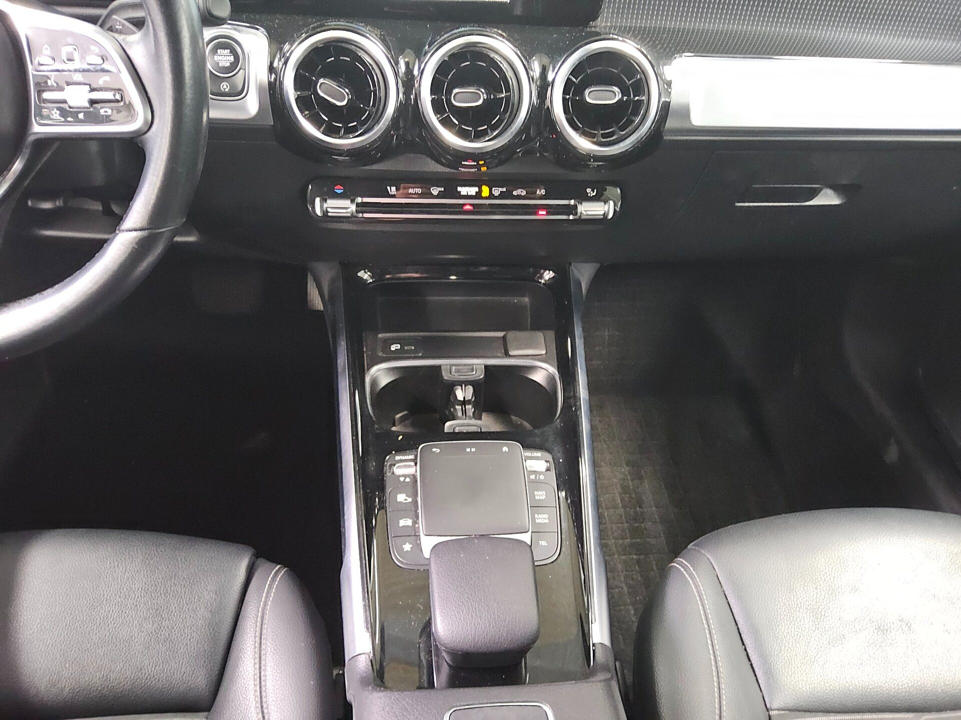 Mercedes-Benz GLB 200 d Progressive T-Leder Navi LED AHK RfK 6