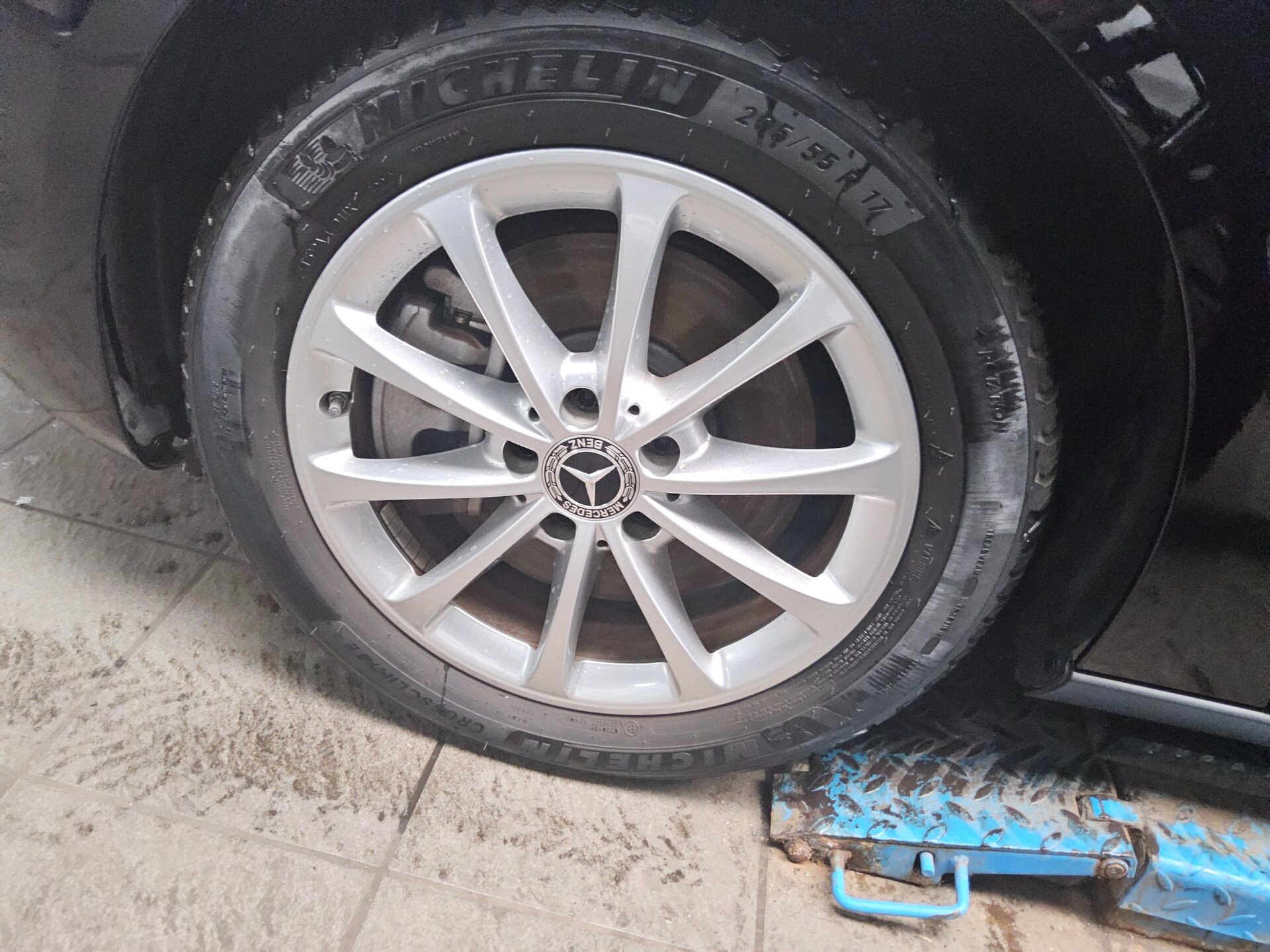 Mercedes-Benz A 250 e Navi Rückfahrkamera Shz PDC 11