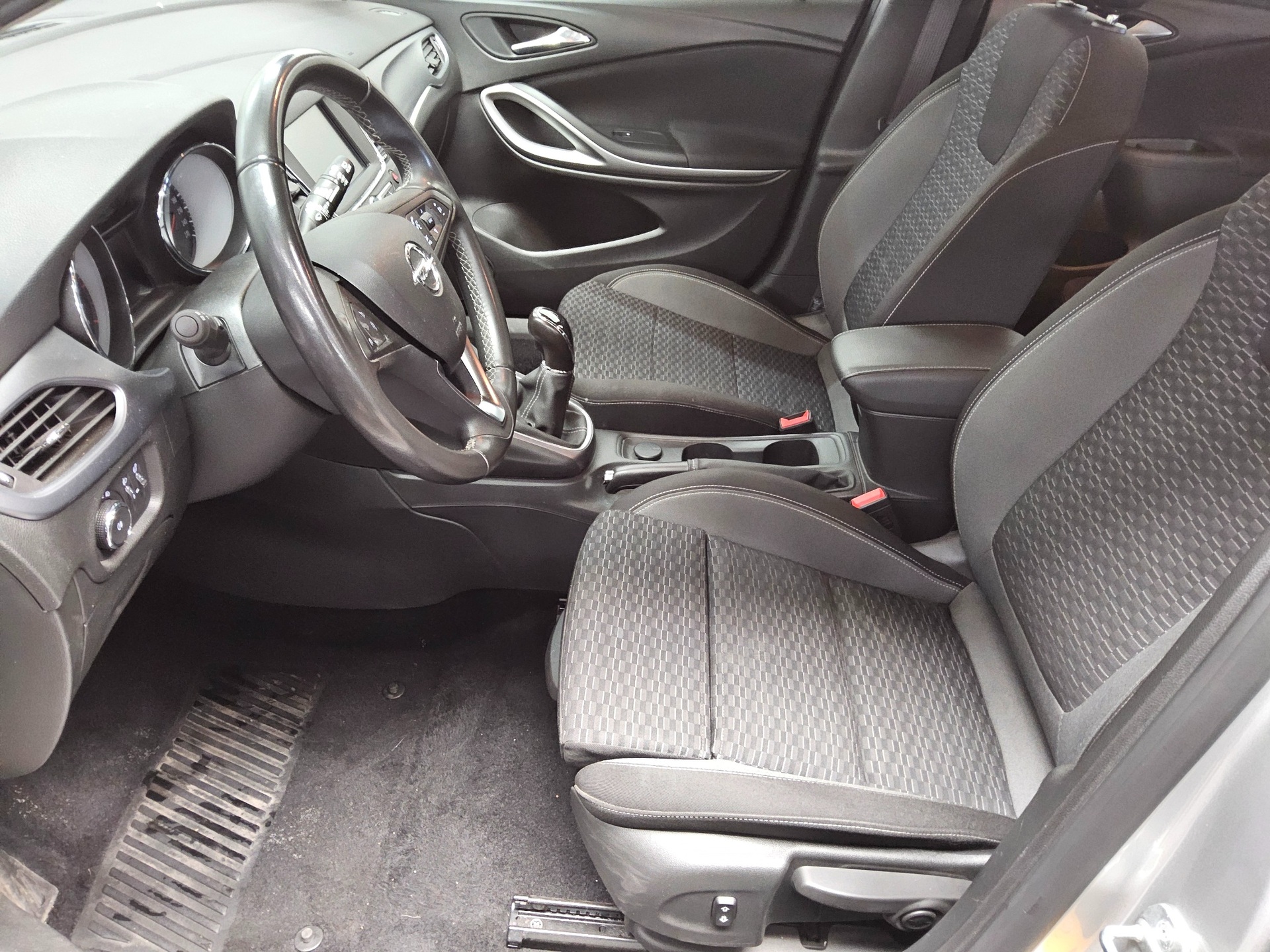 Opel Astra ST 1.5 D Edition Navi LED PDC 8