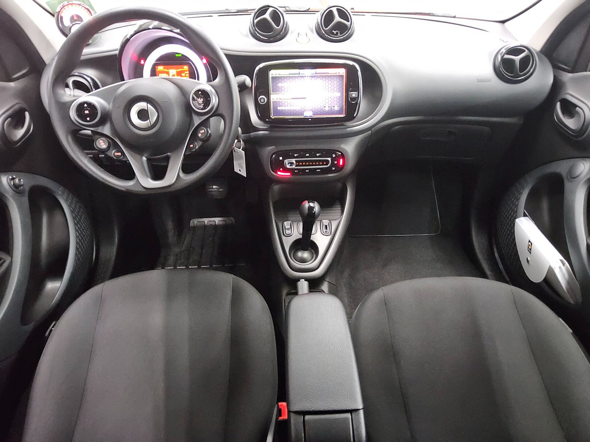Smart ForFour EQ PDC SHZ 5