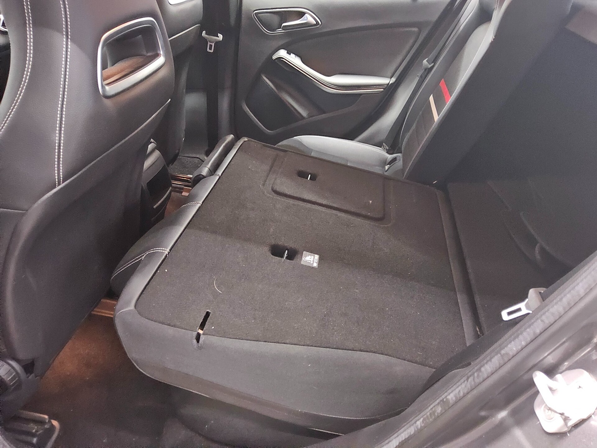 Mercedes-Benz A 180 Style T-Leder Navi PDC Shz 12