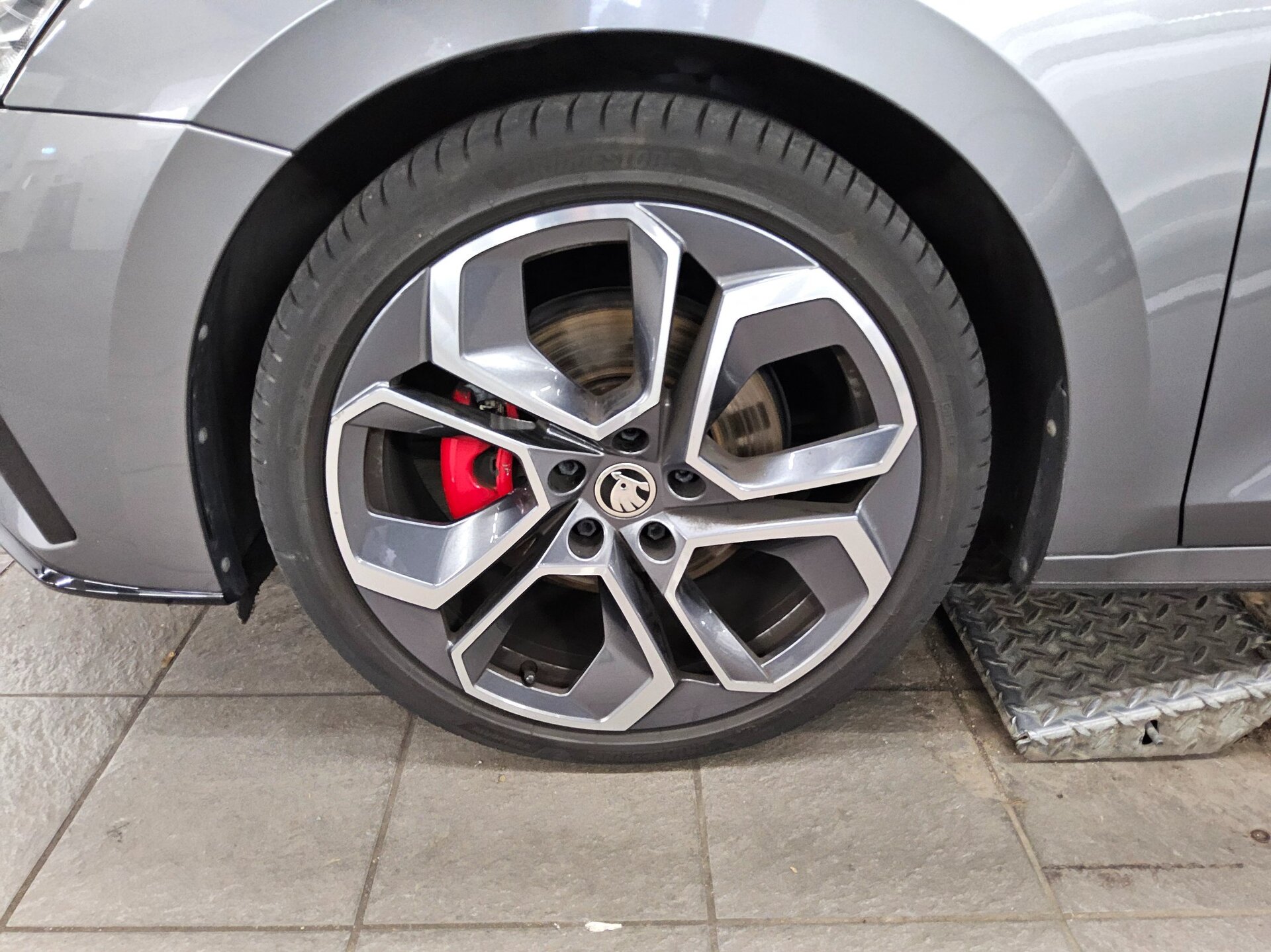 Skoda Octavia Kombi 2.0 TDI RS Navi LED Virtual Pano 11