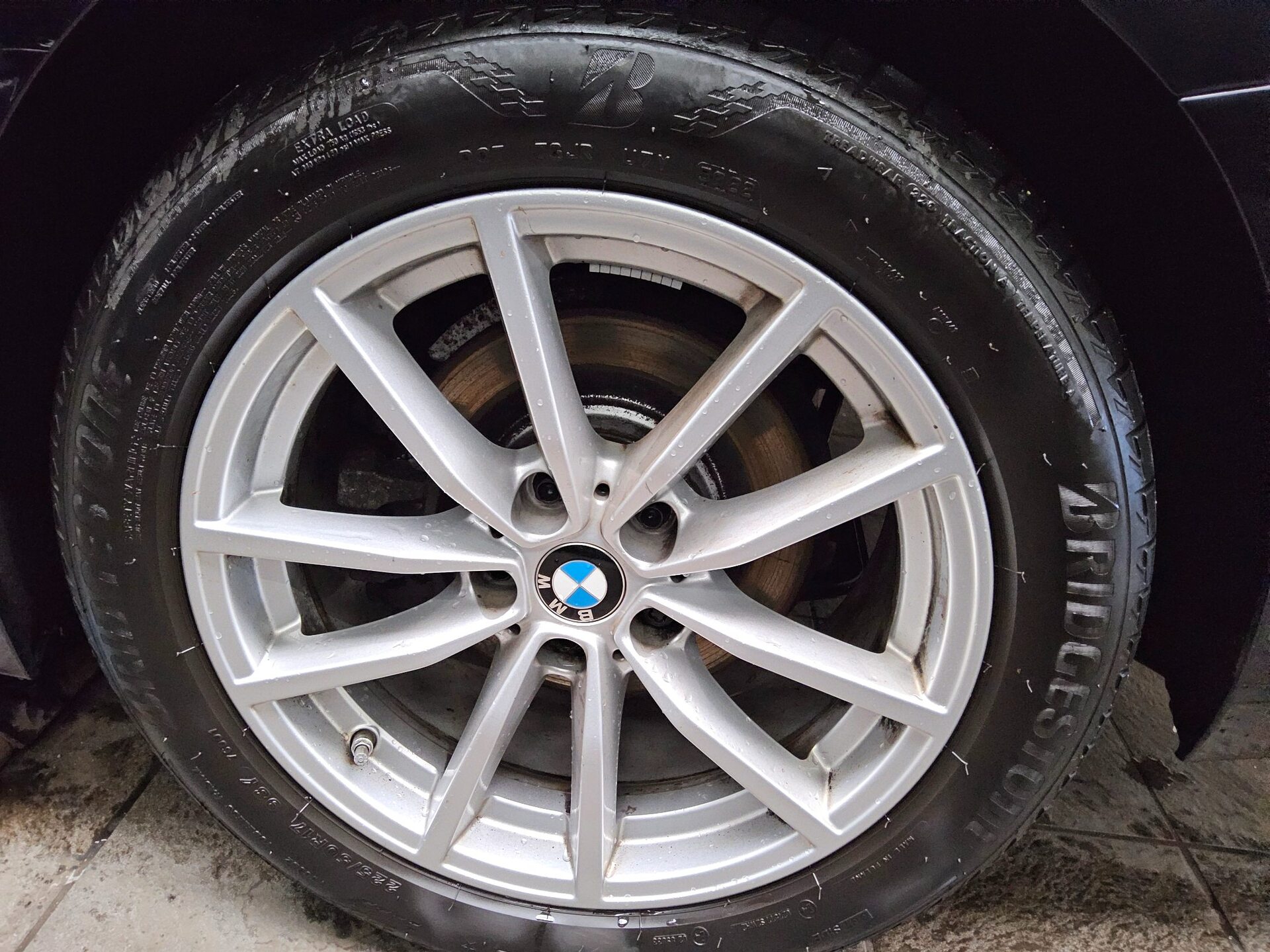 BMW 320dA Touring Navi LED Curved HuD AHK ACC Shz 11