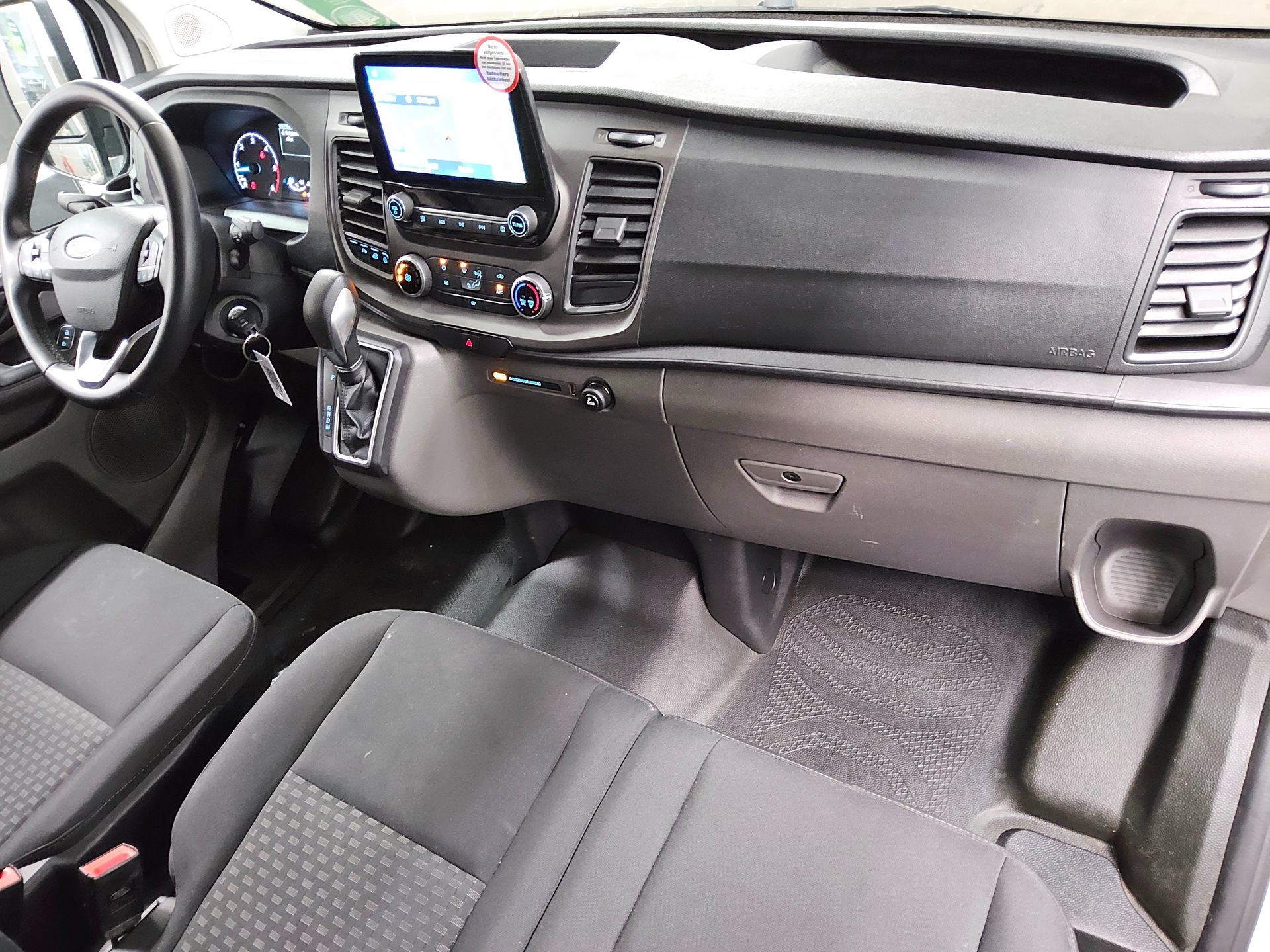 Ford Transit Custom L1H1 2.0 TDCi Trend 3-Sitzer Navi 5