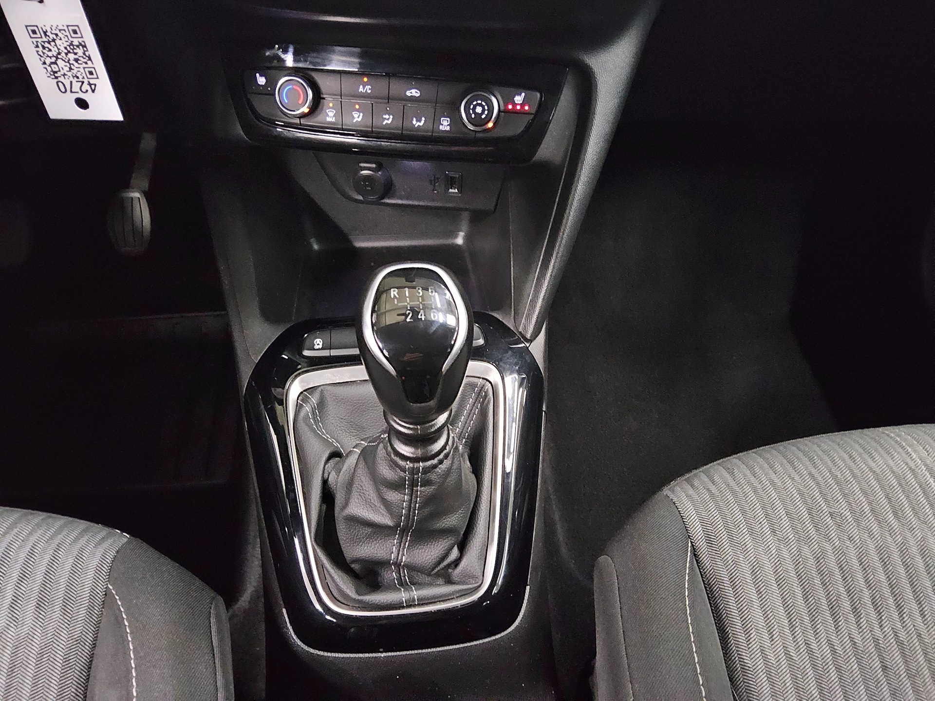 Opel Corsa 1.5 D Edition Navi DAB Shz PDC 6