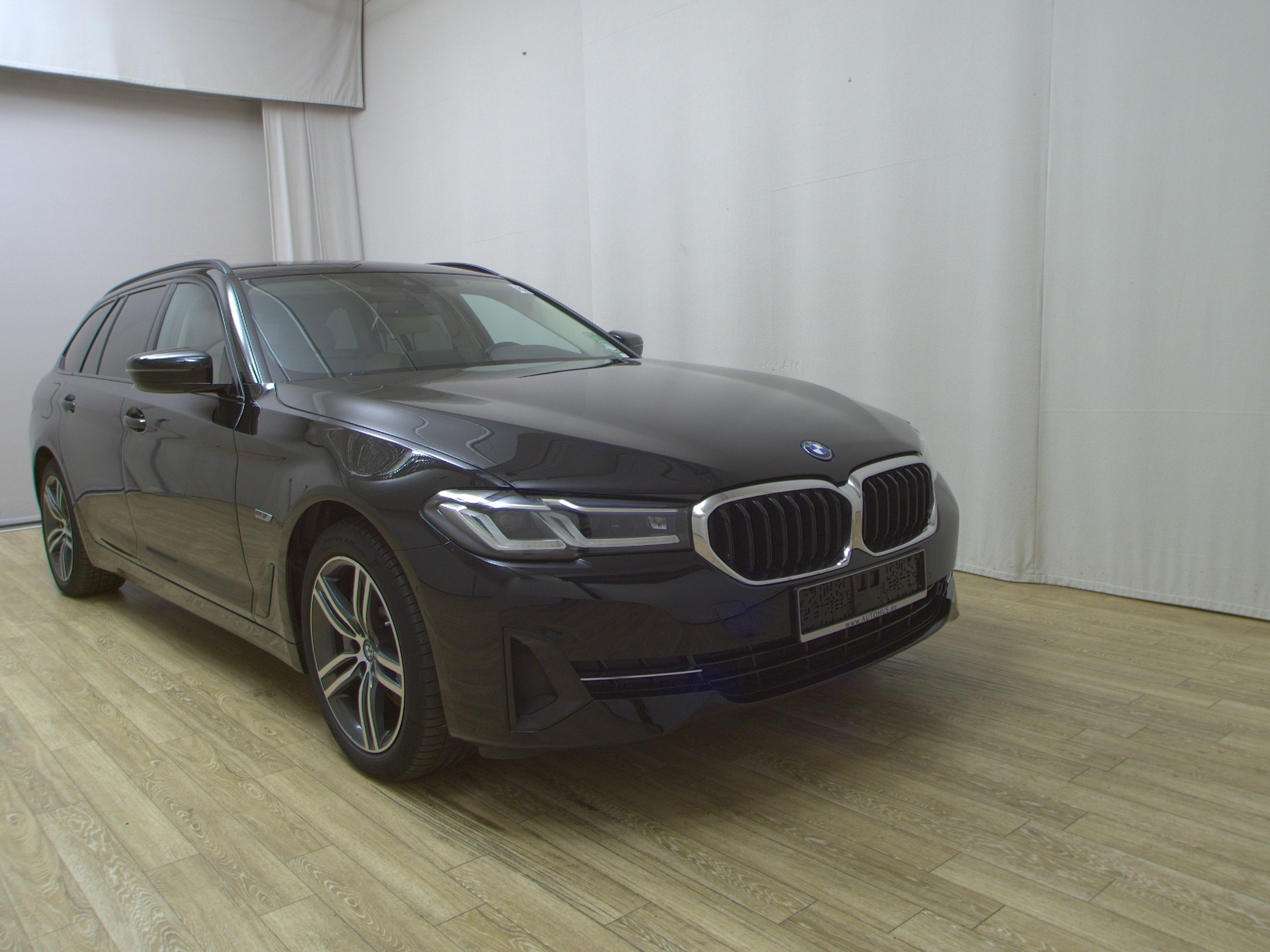 BMW 530e Touring Leder Navi Laser LC Pro HuD RFK 3