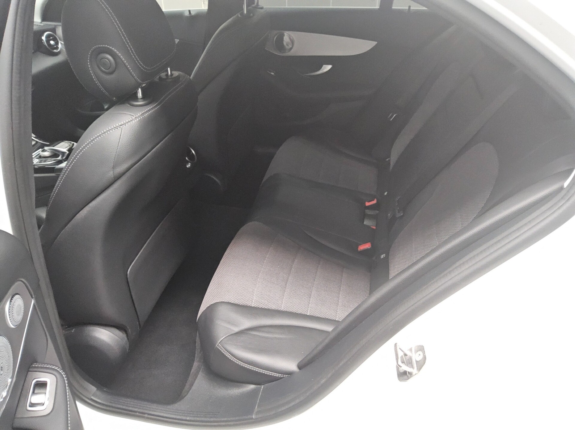 Mercedes-Benz C 300 de Exclusive T-Leder Navi MB-LED Burmester 13