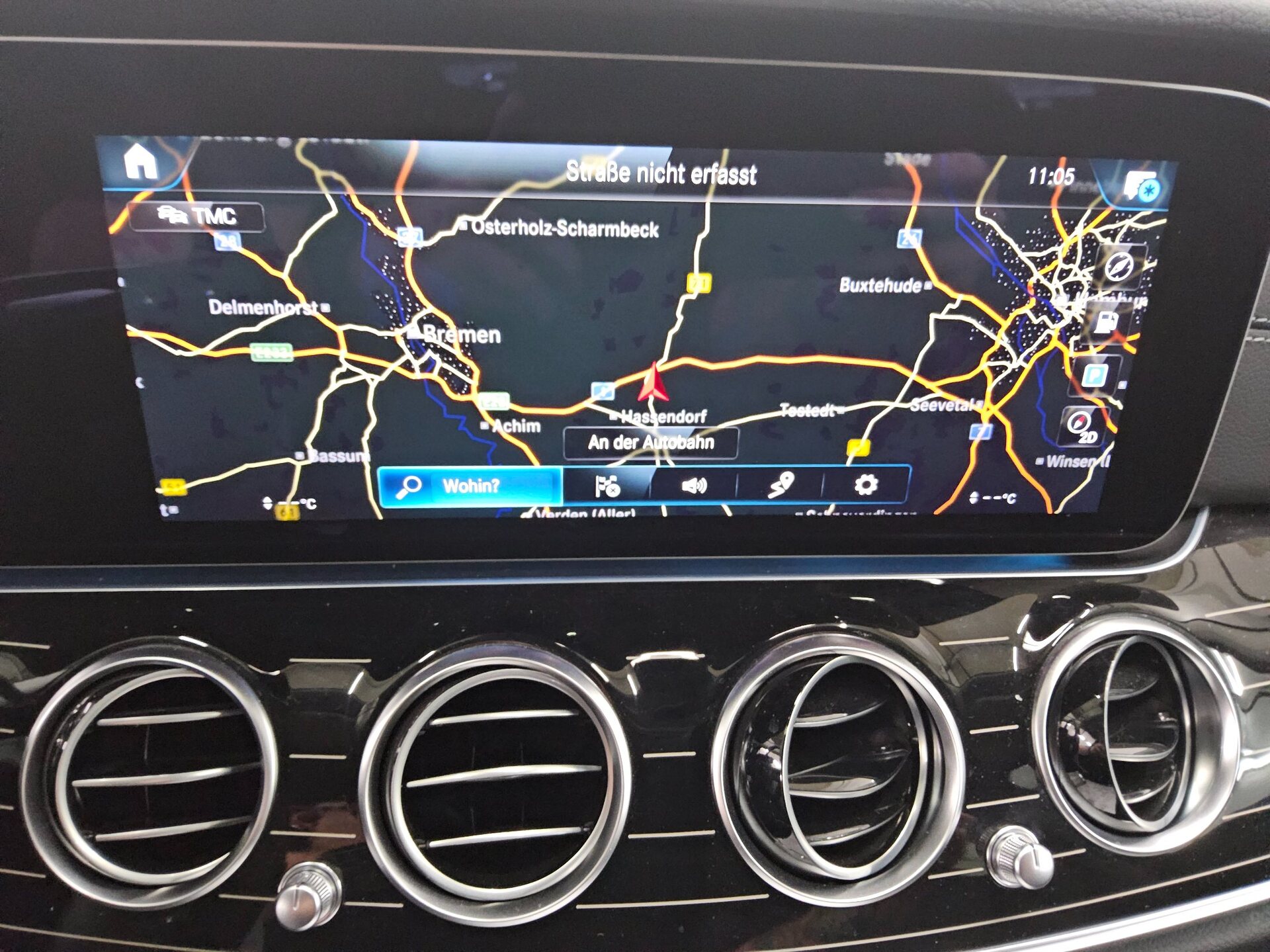 Mercedes-Benz E 300 T de 4M Avantgarde Navi LED Burmester 360° 7