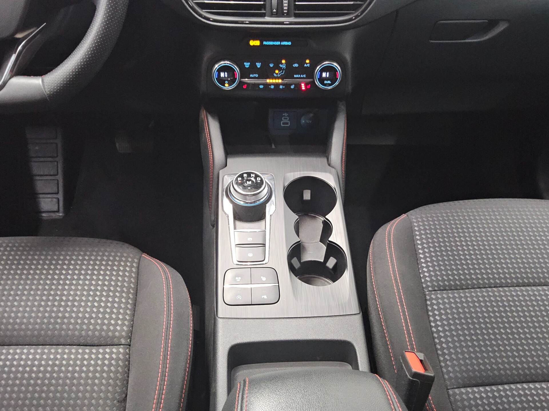 Ford Kuga 2.0 EB ST-Line Navi LED RfK ACC 4xSHZ 6